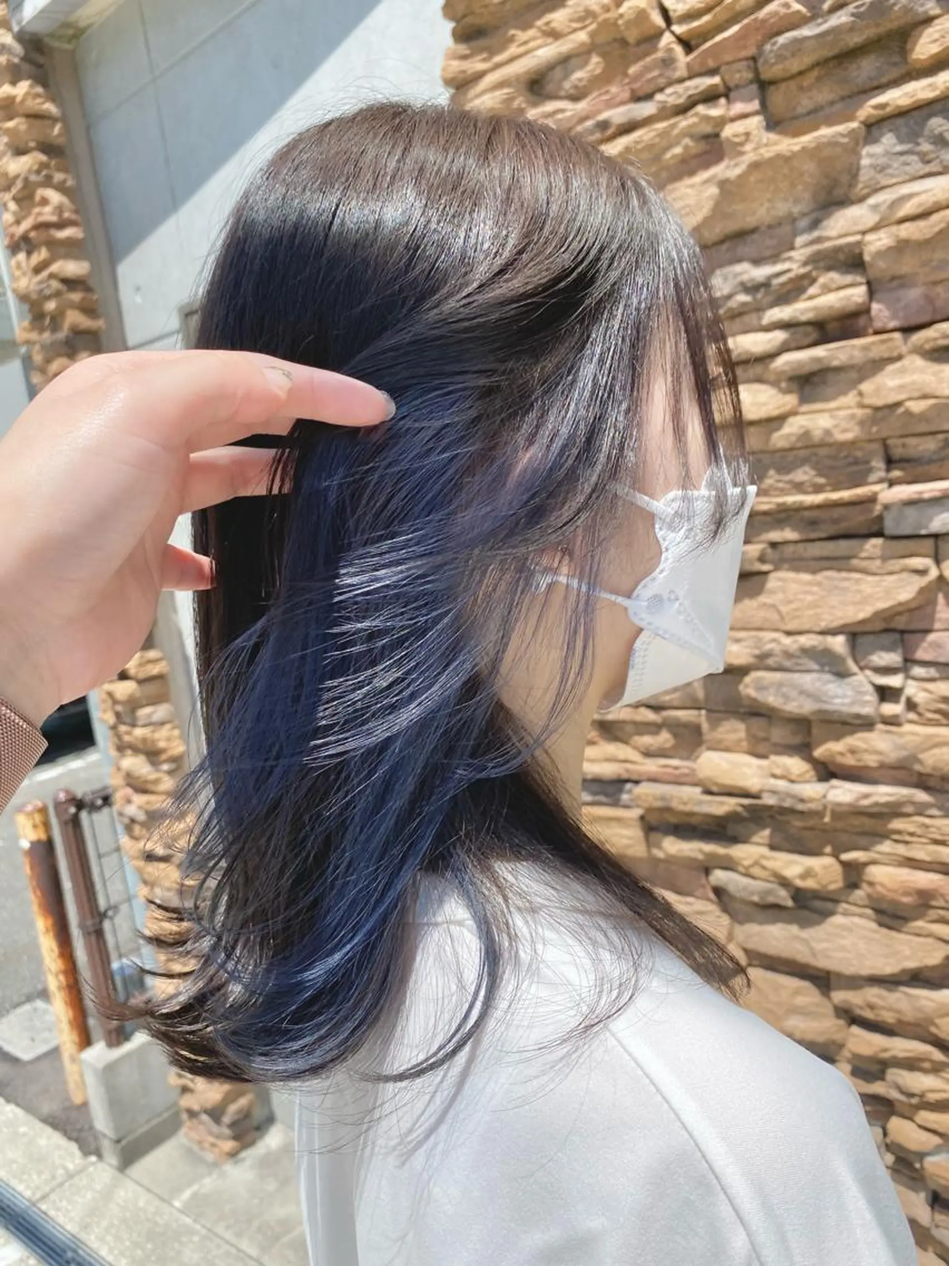 カラー 髙井 麻帆のヘアスタイル