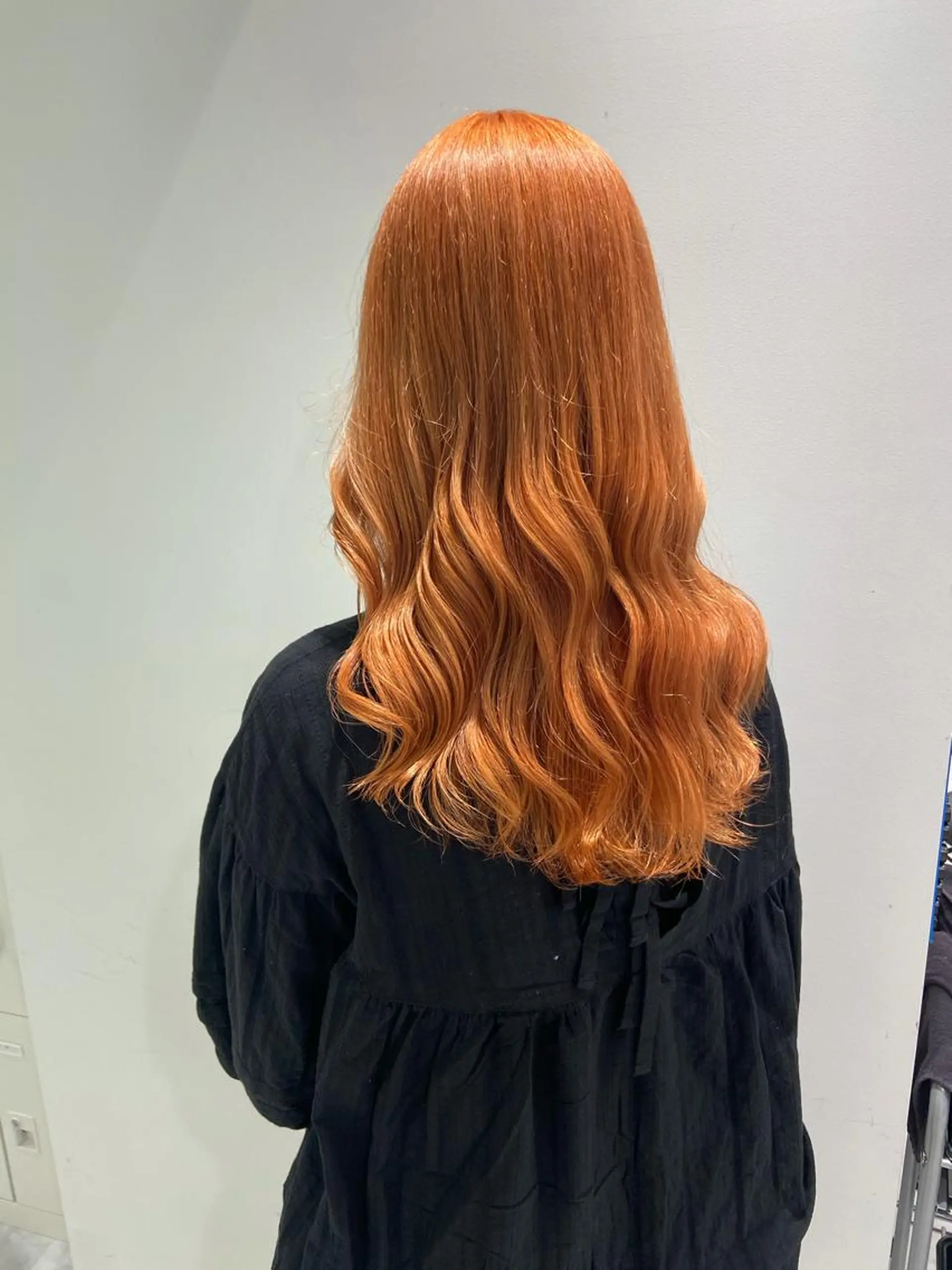 ロング カラー パーマ ヘアアレンジ メンズ キッズ ネイル マツエク・マツパ オレンジ カラーマツエク オレンジ スパイキー/フェザー /波巻き/かいとのヘアスタイル