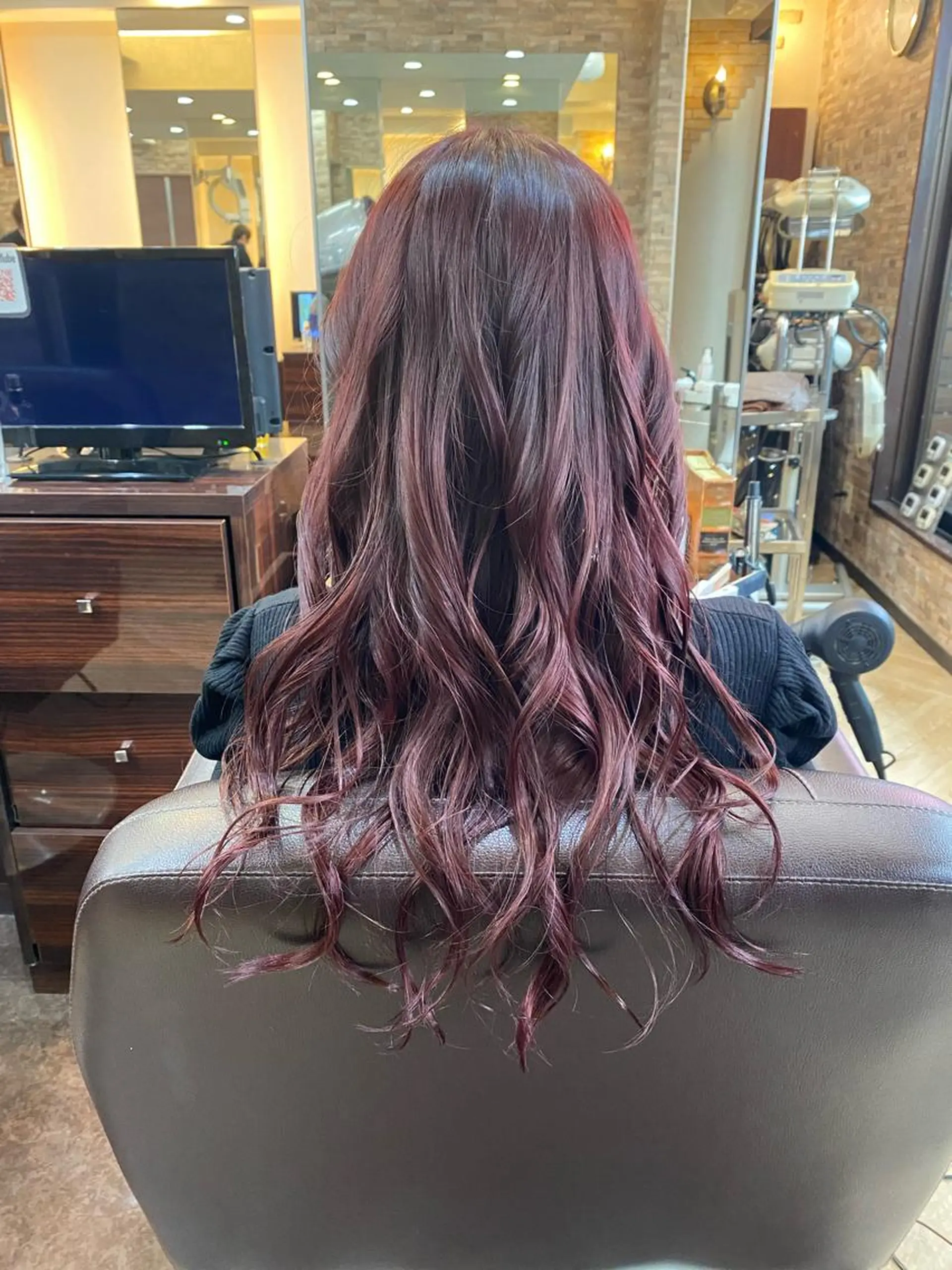 ロング カラー ヘアアレンジ シャローネ池袋 【れいな】のヘアスタイル