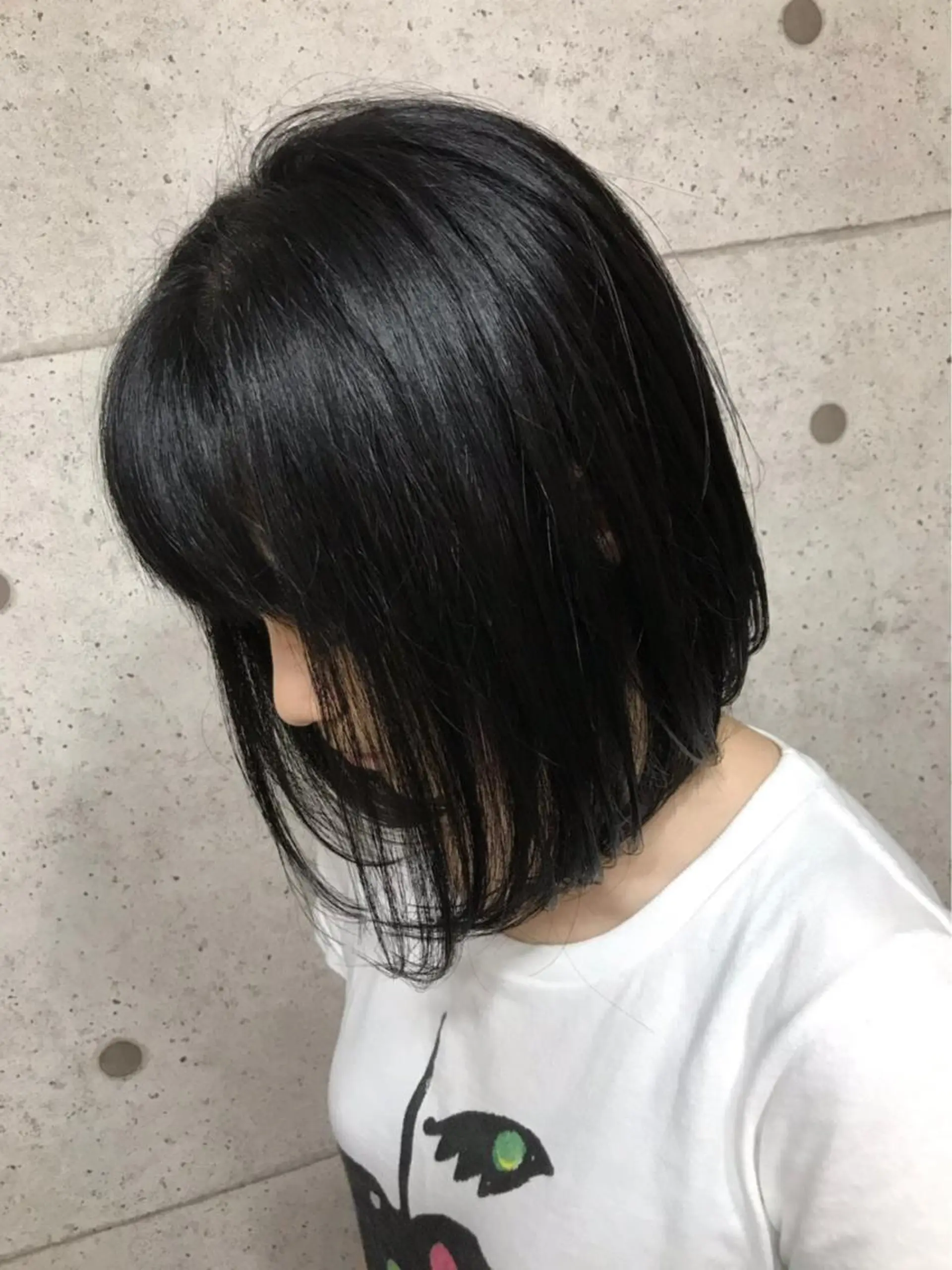 ミディアム カット 羽田 hadaのヘアスタイル