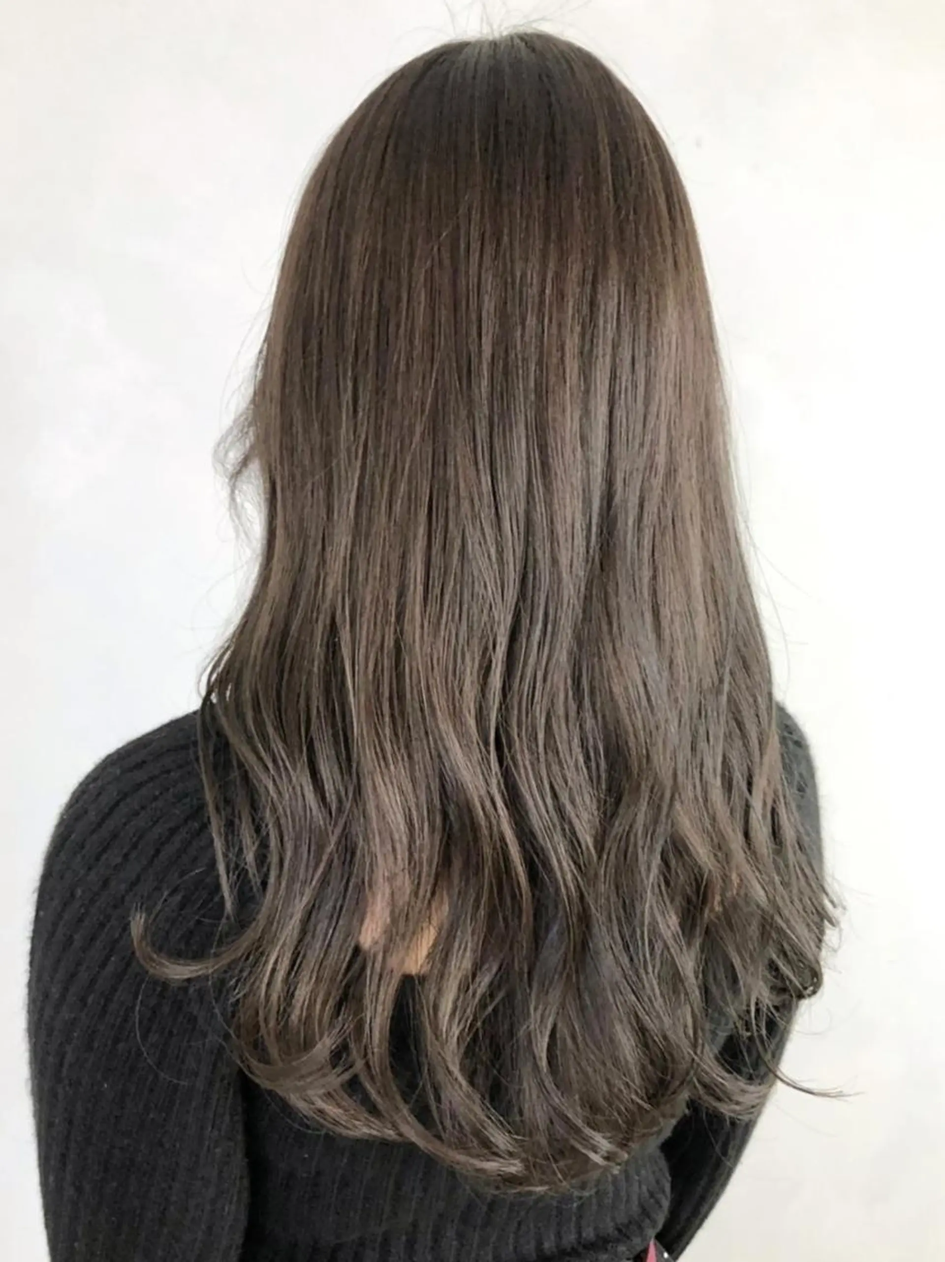 セミロング カラー パーマ ヘアアレンジ オリーブグレー ITbyALBUM 中野店のヘアスタイル