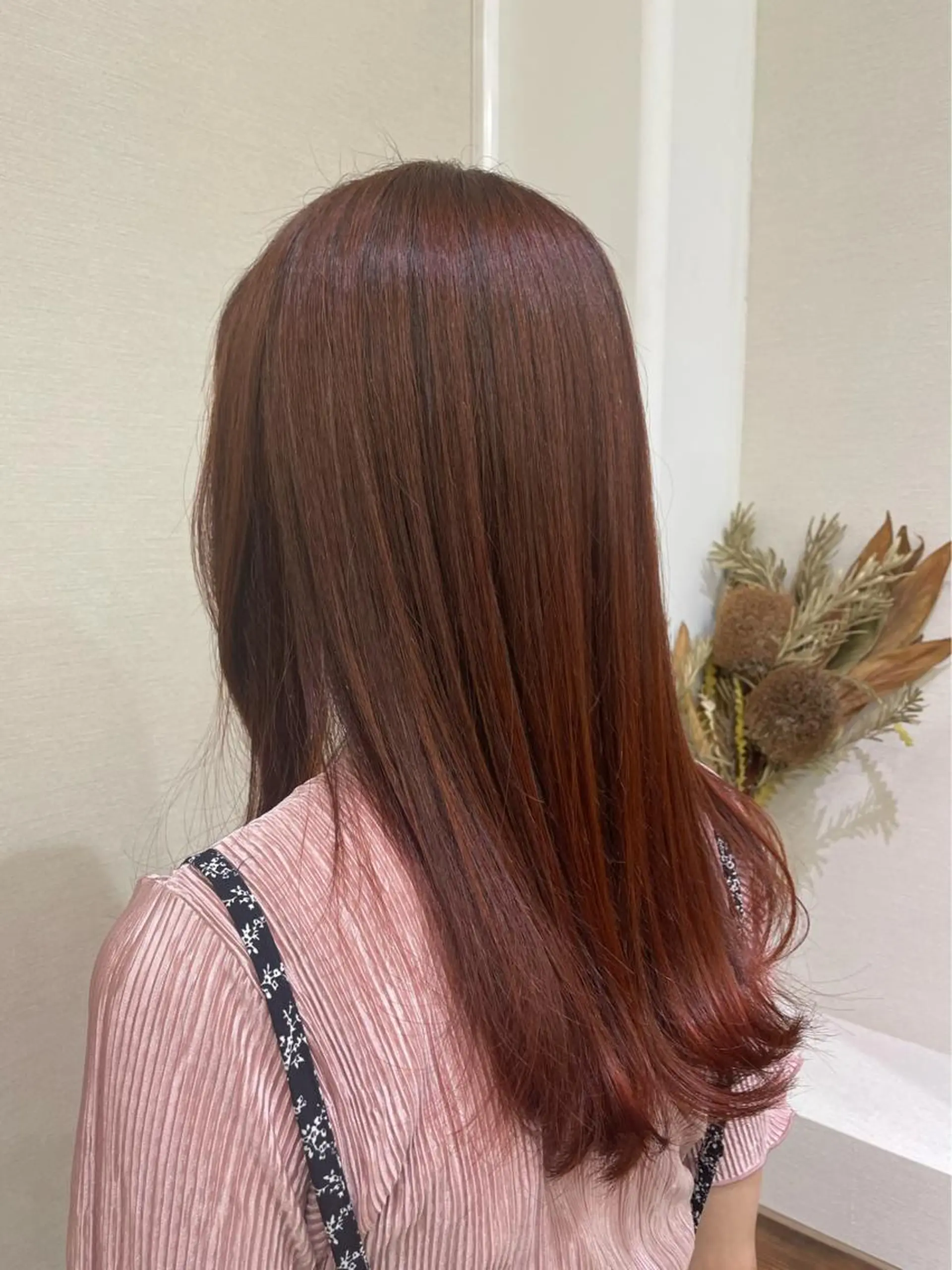 セミロング カラー ブリーチ ブリーチなしカラー オレンジ 山本 美羽のヘアスタイル