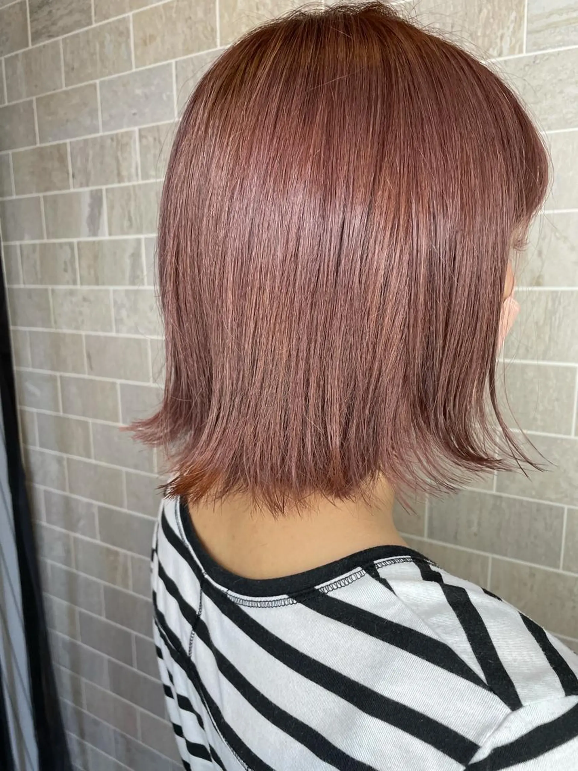 ショート カラー 渡辺 瑠美のヘアスタイル