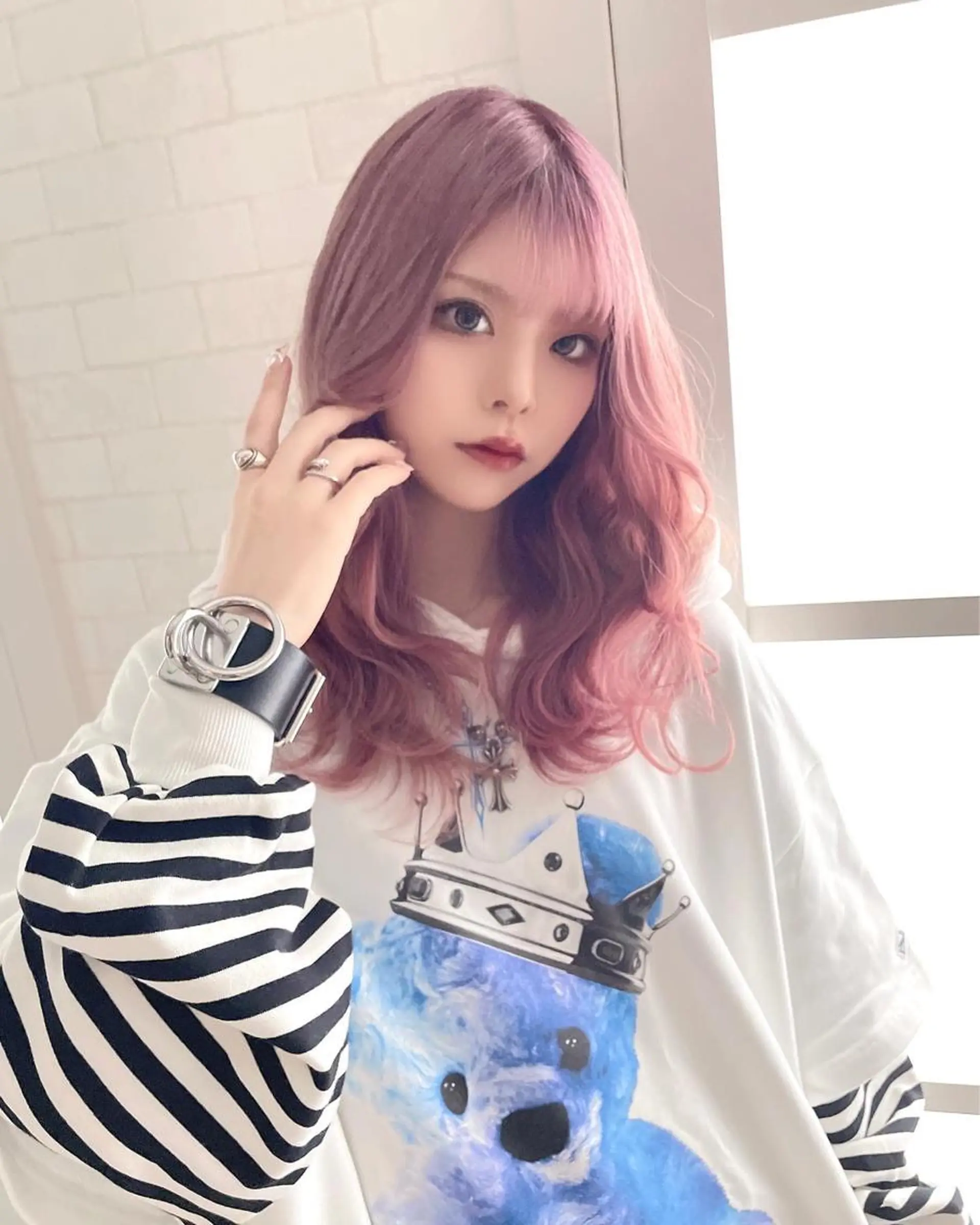 セミロング カラー ベージュカラー ブリーチ ピンクカラー ピンクベージュ ヘアカラー トリートメント レイヤー/ウルフ ハイトーンhiroのヘアスタイル