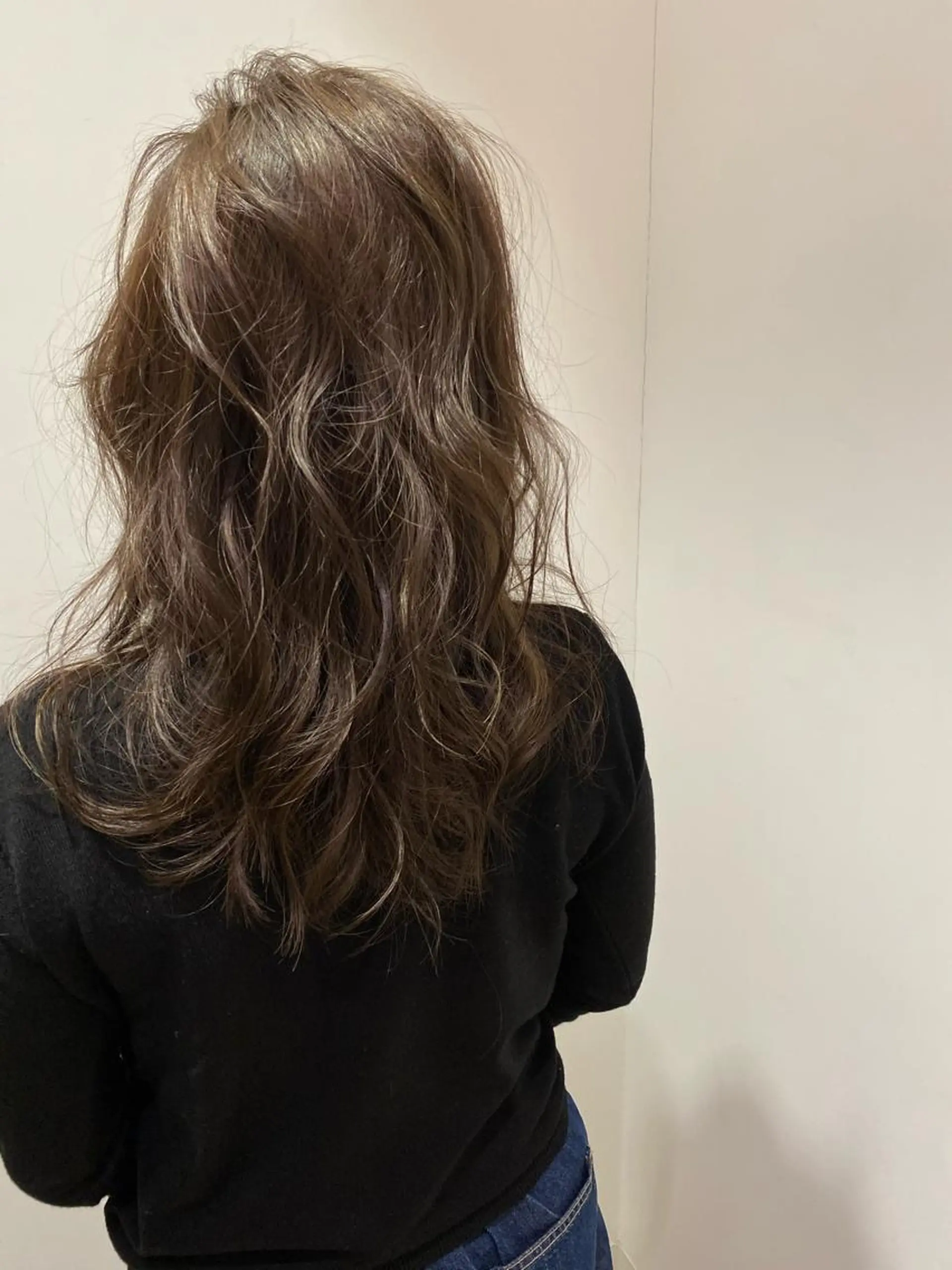 ロング カラー ヘアアレンジ アイブロウ 福壽 優奈のヘアスタイル