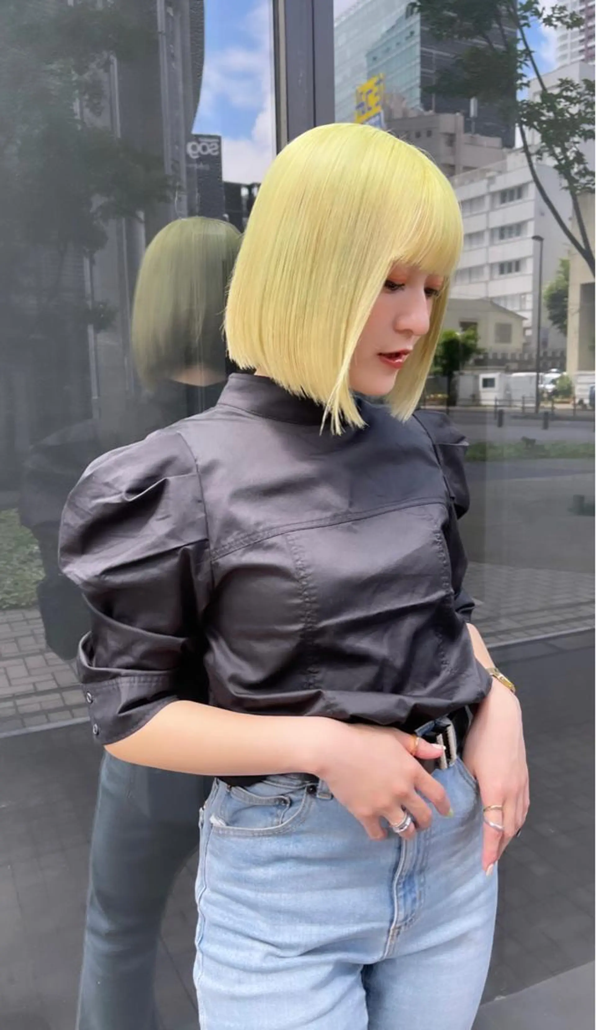 ショート ヘアカラー 福山 晴香のヘアスタイル