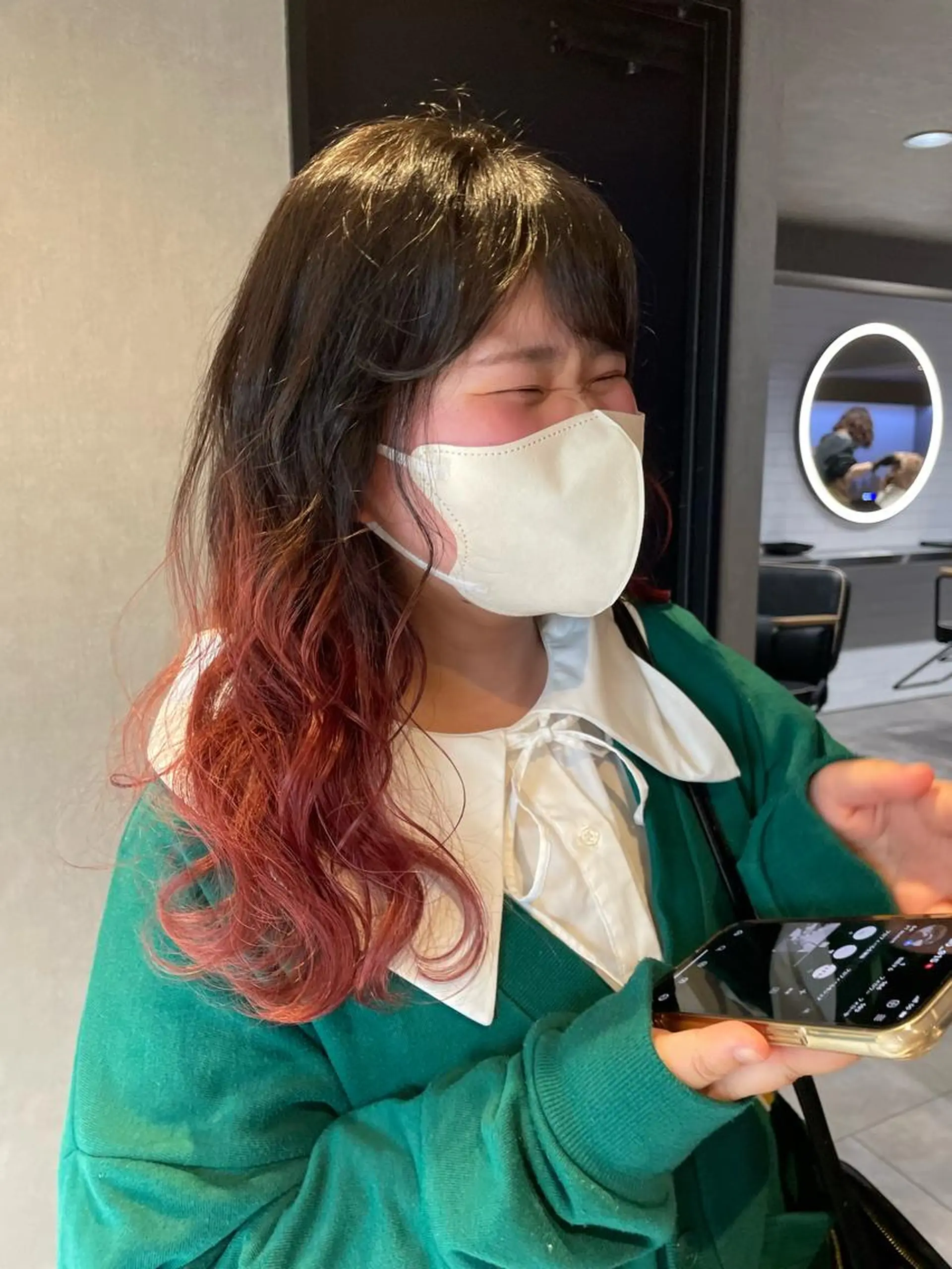 ロング カラー ブリーチ ヘアカラー トリートメント さと ちはるのヘアスタイル