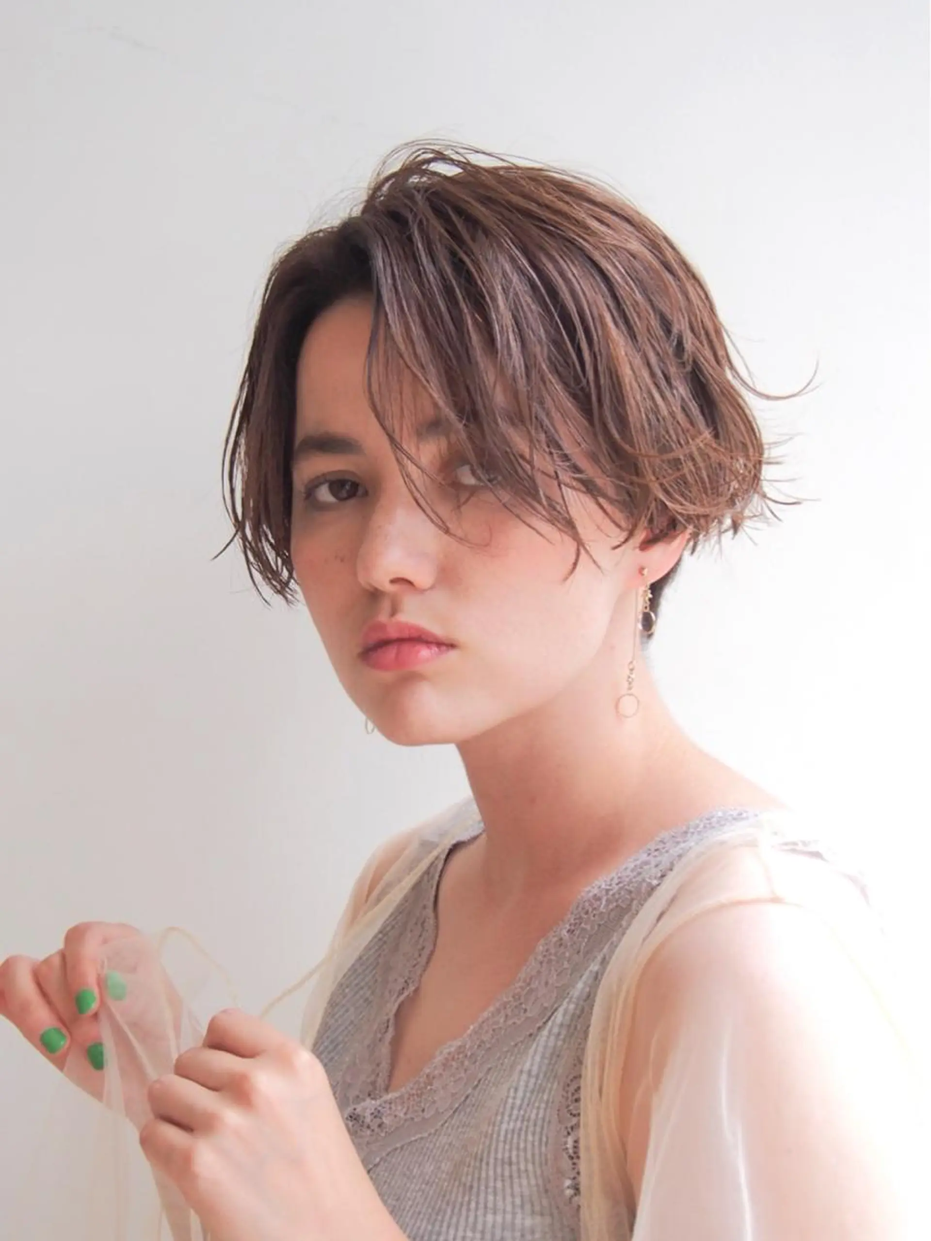 ショート 似合わせ艶髪カラー ❤️ハダユミのヘアスタイル