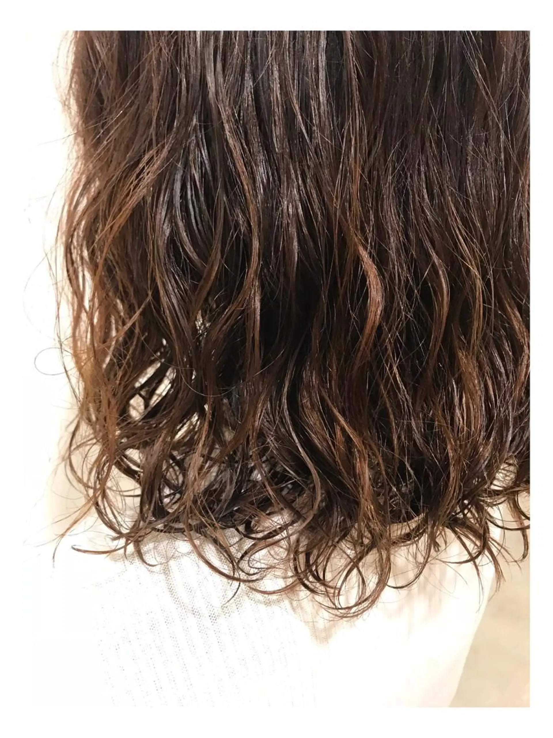 ミディアム パーマ 暖色カラー🍊 ボブ🌿顔周りcutのヘアスタイル