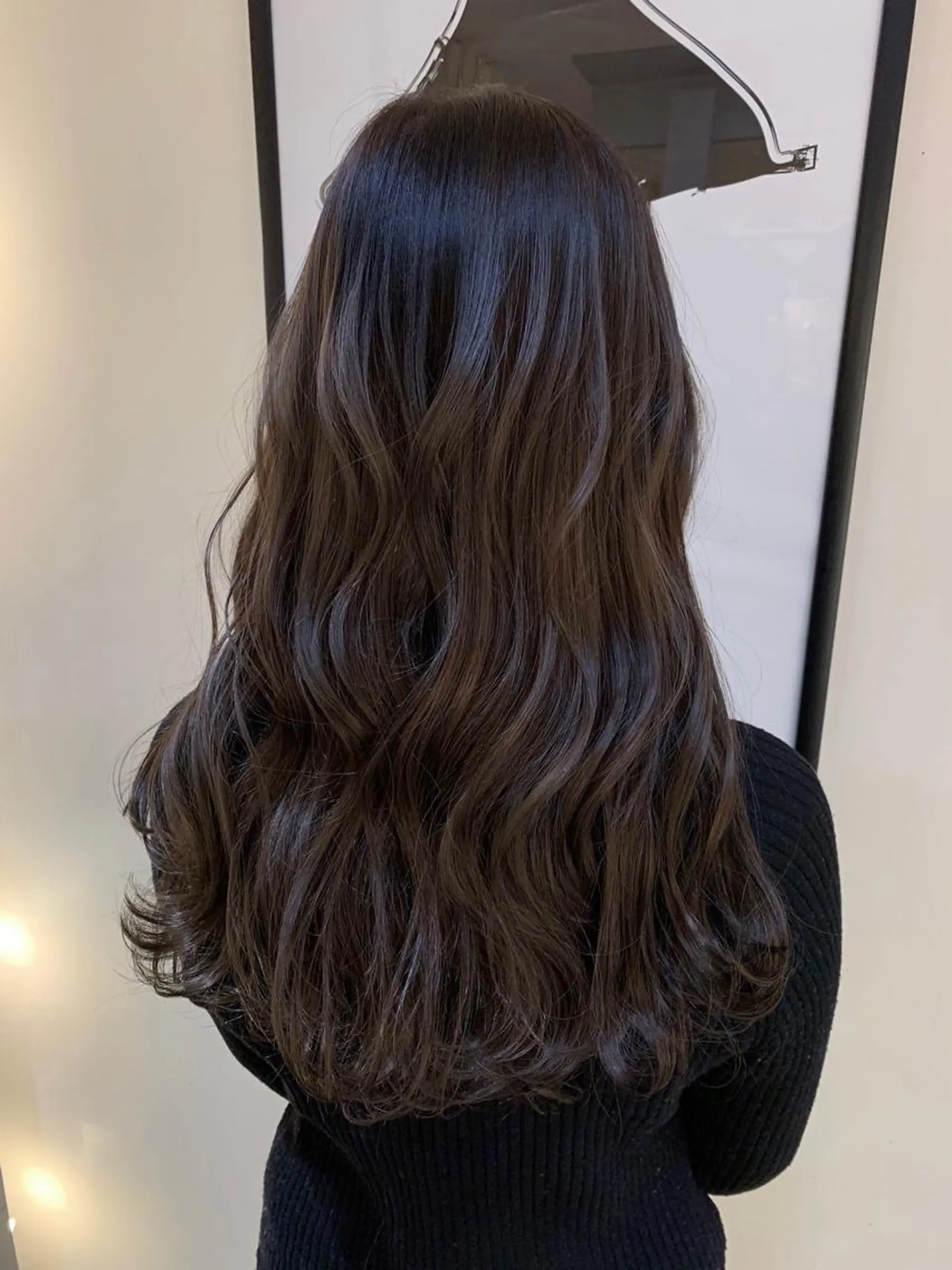 セミロング カラー 透明感カラー ダークグレー ダークグレージュ グレージュ 中塚 義人のヘアスタイル
