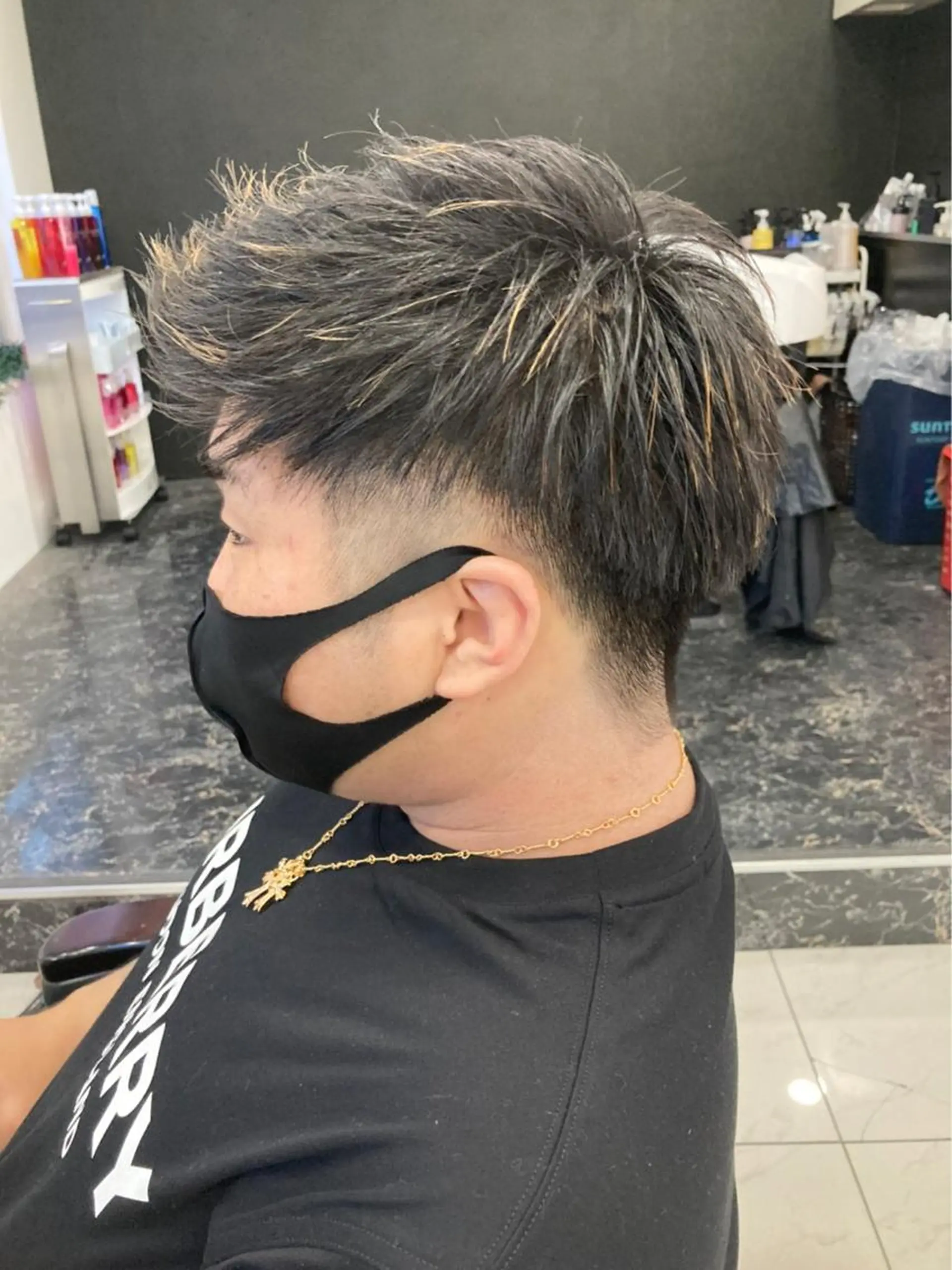 ショート メンズ 有人/バレイヤージュ /シャドールーツのヘアスタイル