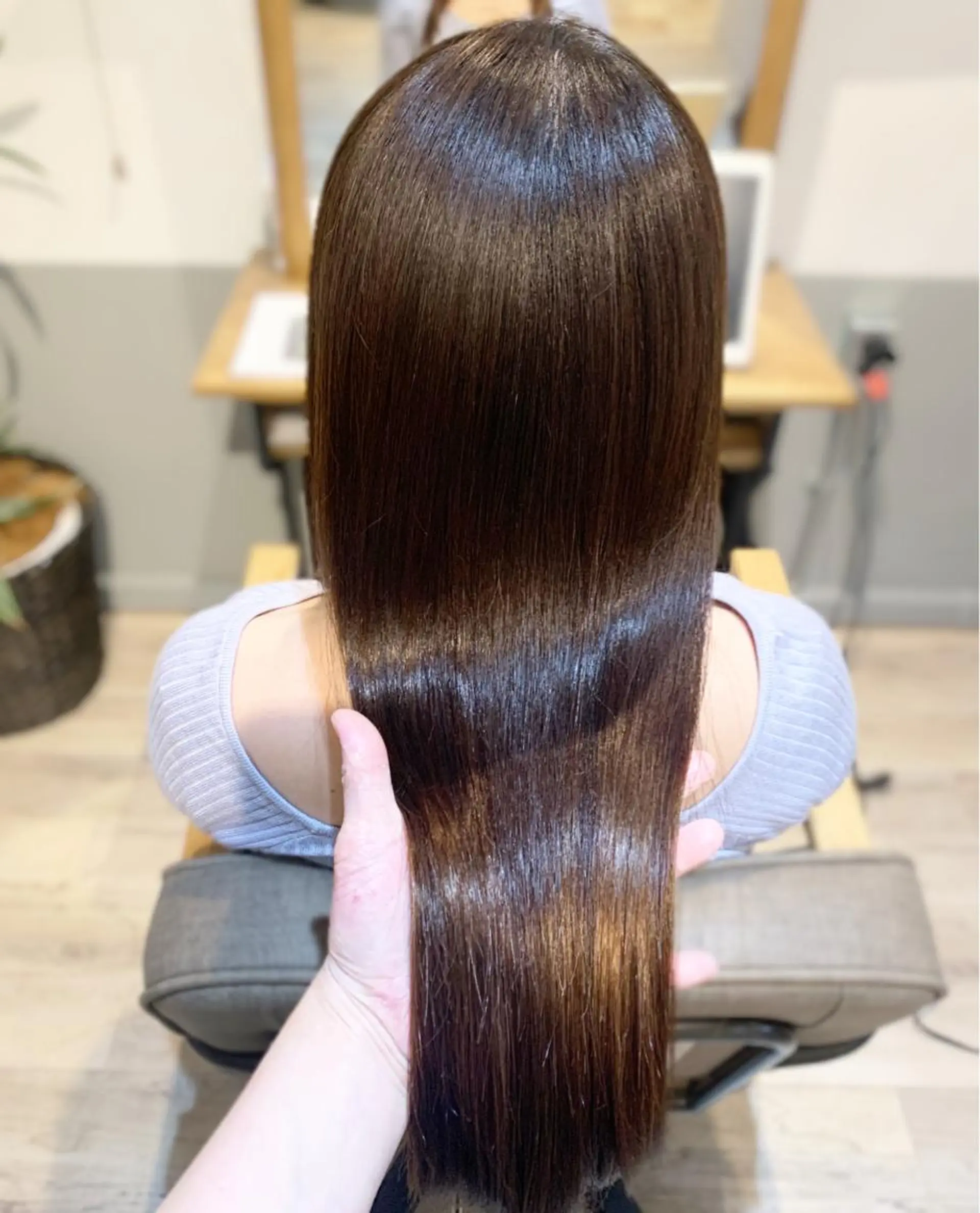 ロング 縮毛矯正 カット 縮毛矯正 O maikoのヘアスタイル