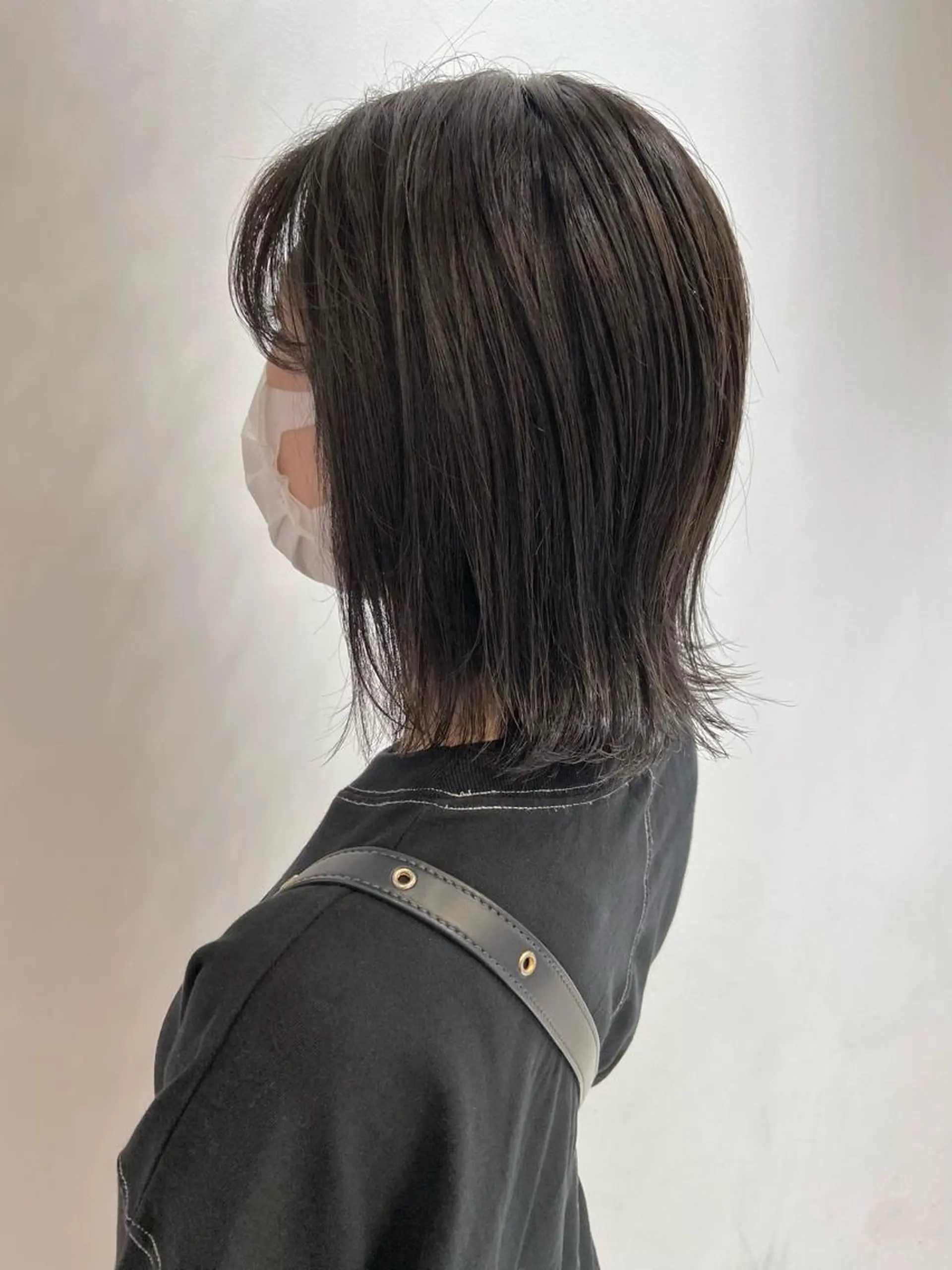 ミディアム カラー ヘアカラー 🐺ウルフ/レイヤー 似合わせ‎🤍沙羅のヘアスタイル