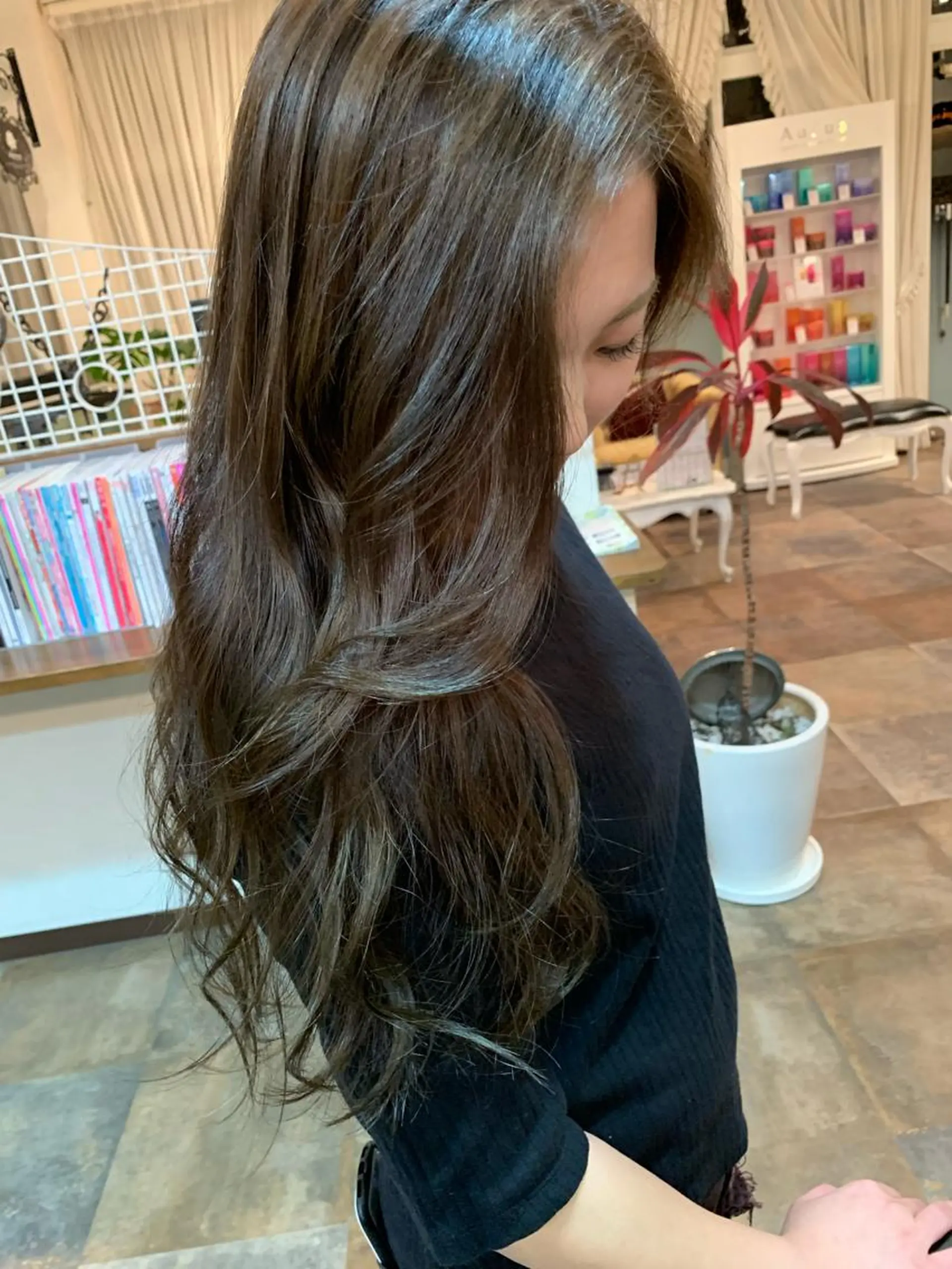 ロング カラー 平山 達也のヘアスタイル