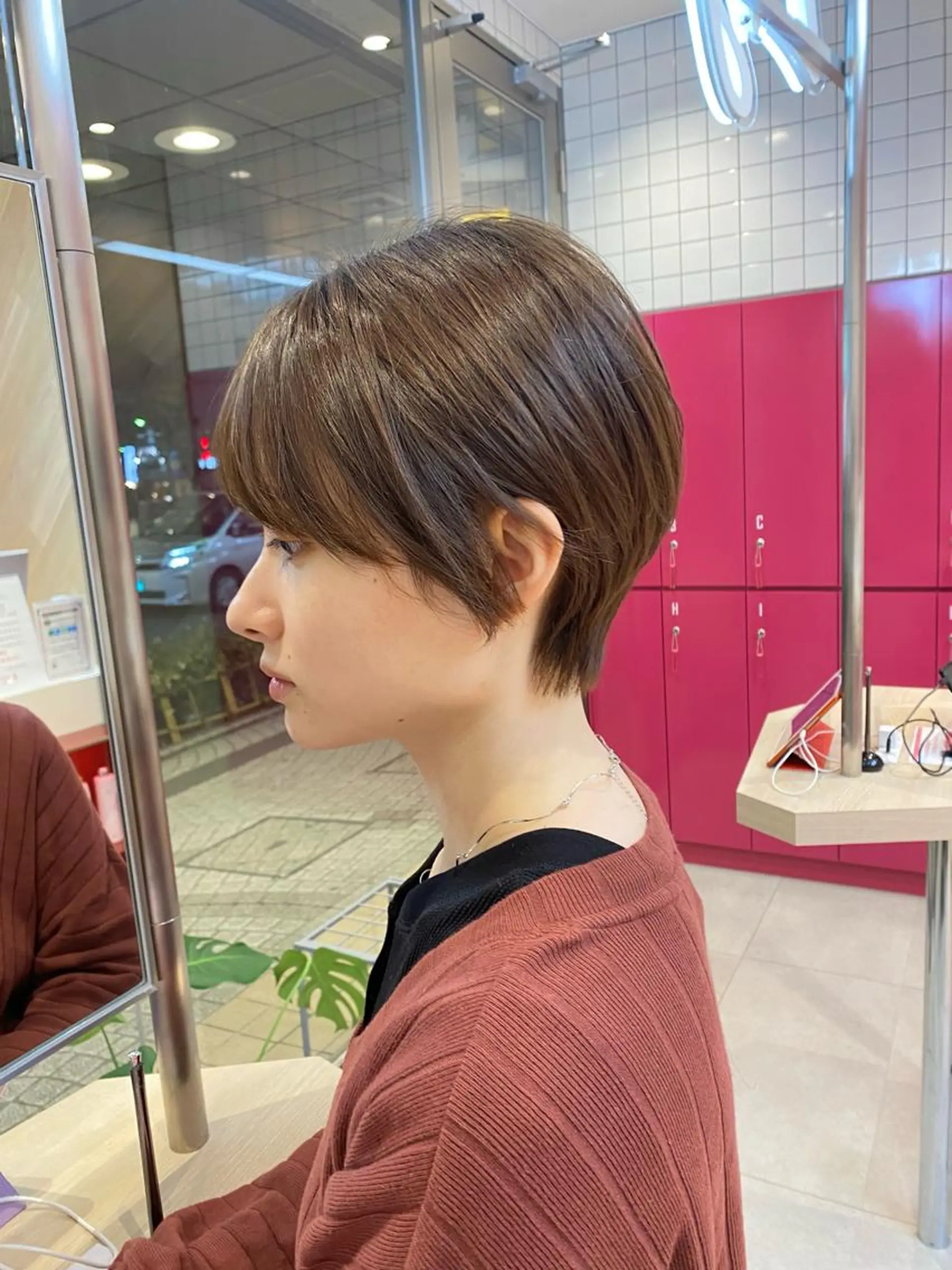 ショート 荒谷 薫のヘアスタイル
