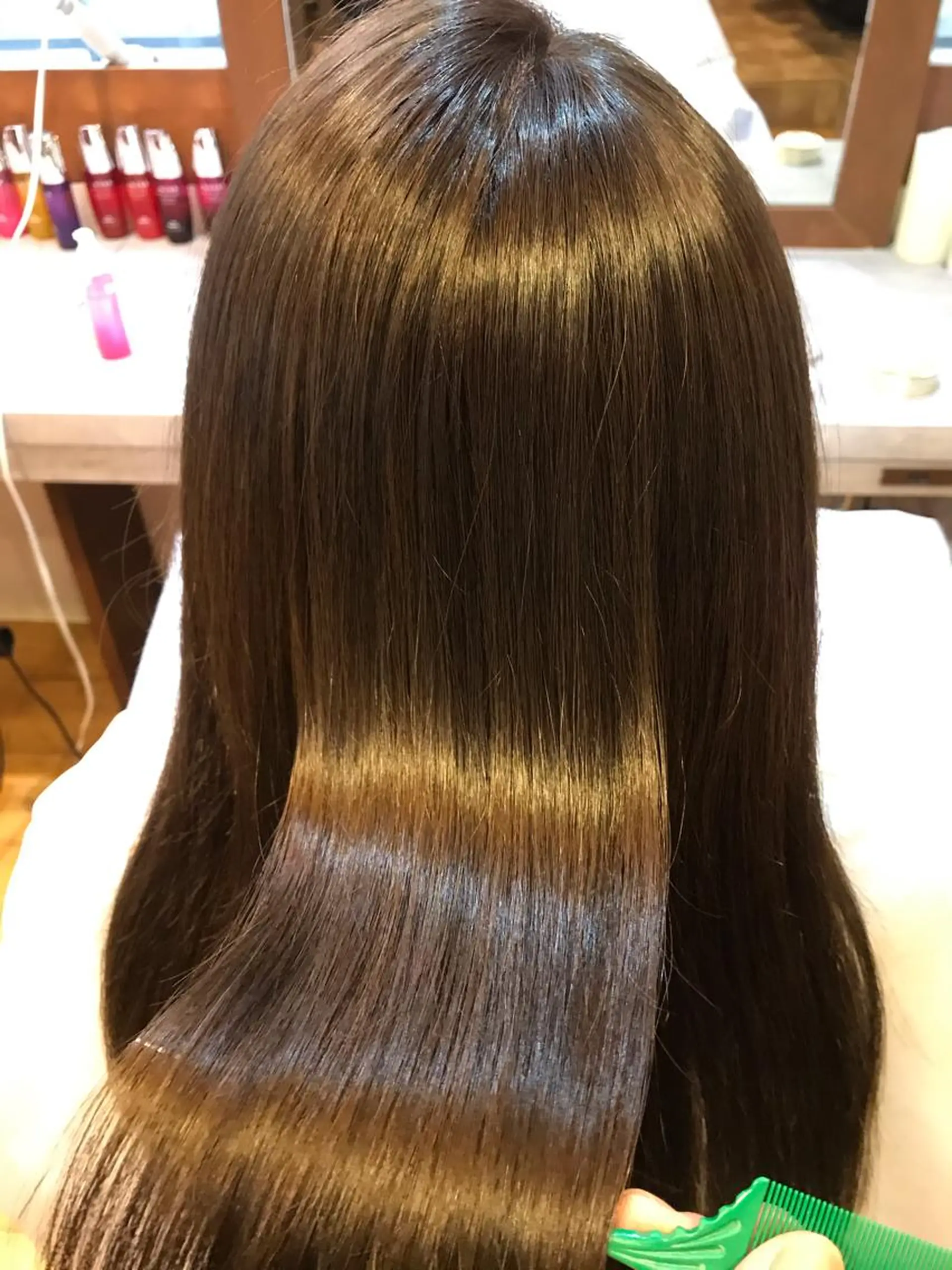 セミロング いのうえ みわこのヘアスタイル