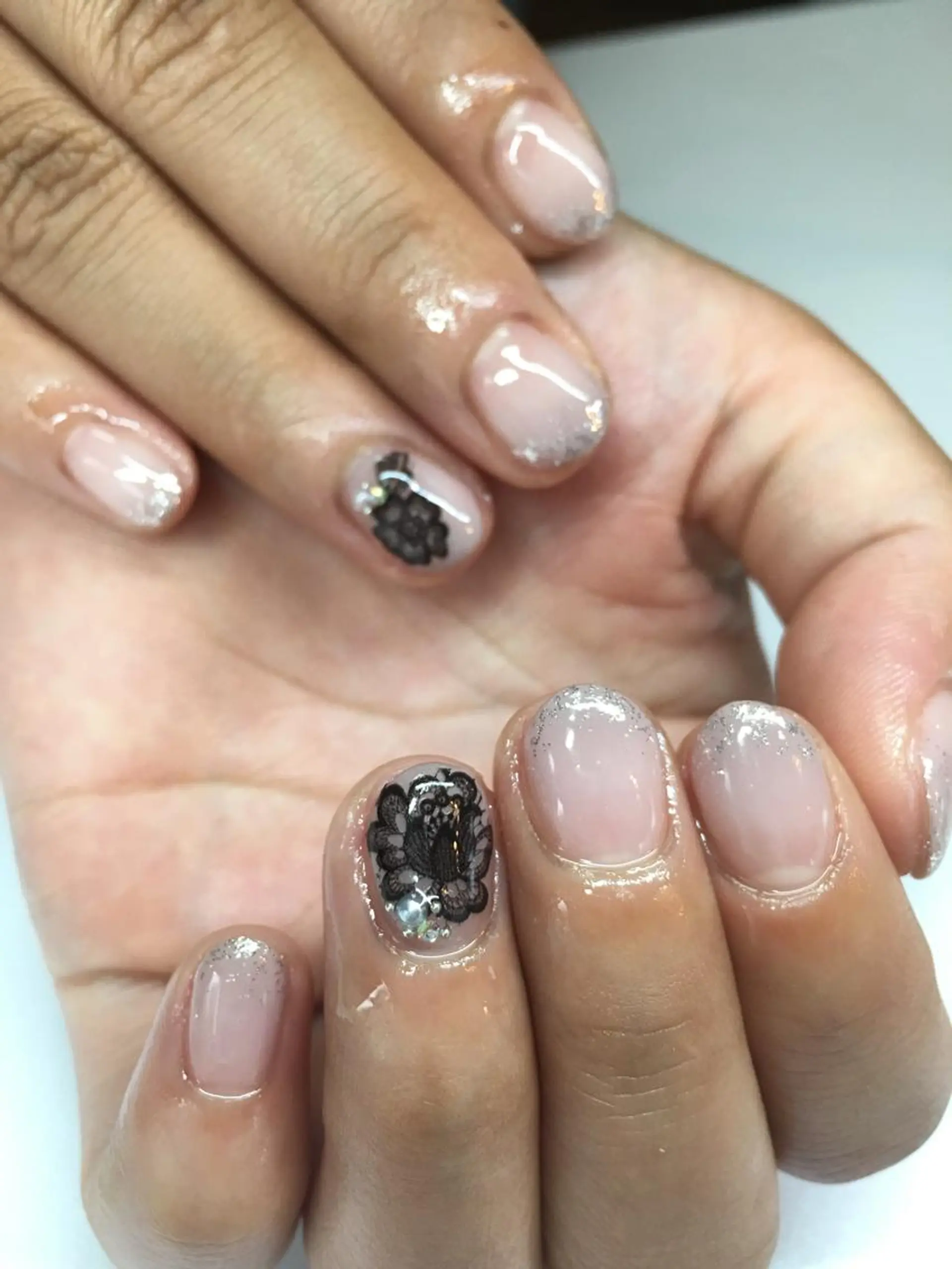 ネイル グラデーション レース オフィスネイル ハンドネイル glow_ nailのネイルデザイン