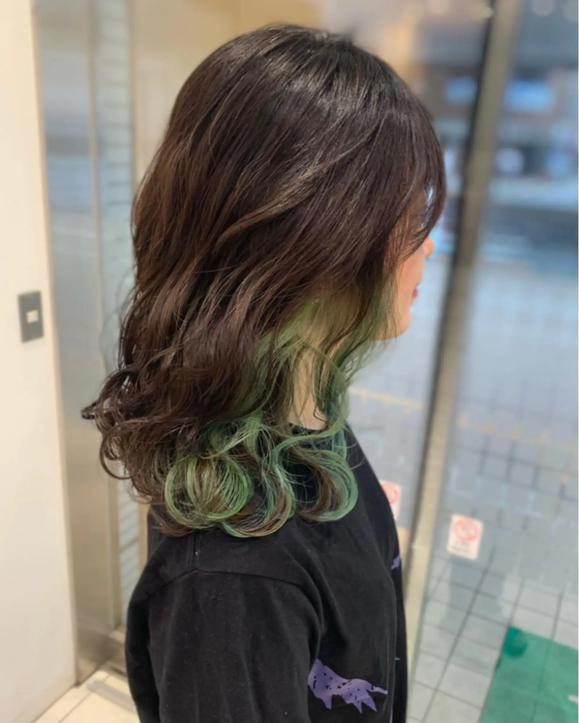 ミディアム カラー インナーカラー カット ヘアカラー ブリーチ/バレイヤ ージュ川端裕司のヘアスタイル