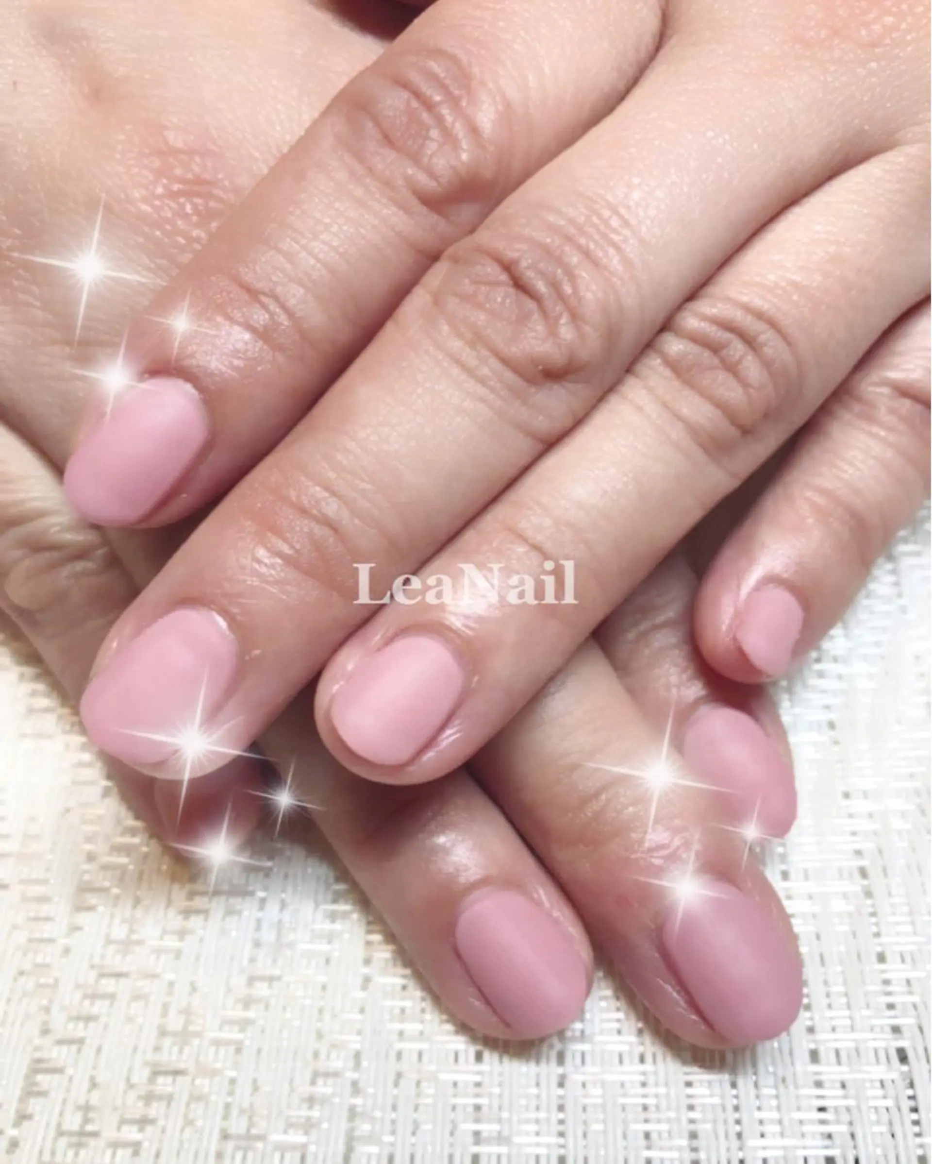 ネイル マットネイル ピンク ハンドネイル Lea Nailのネイルデザイン