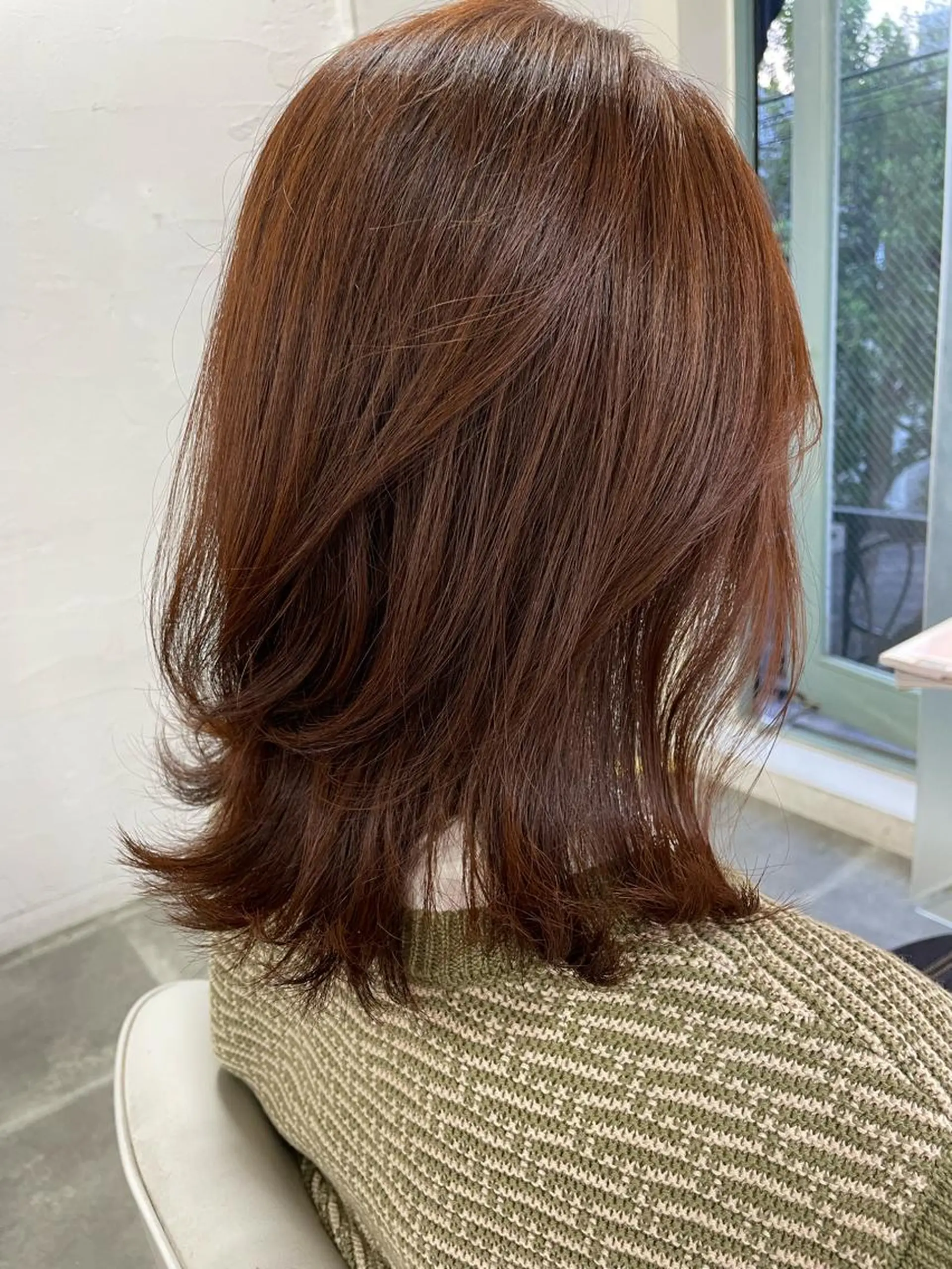 ミディアム カラー カット ヘアカラー トリートメント 平 ちひろのヘアスタイル