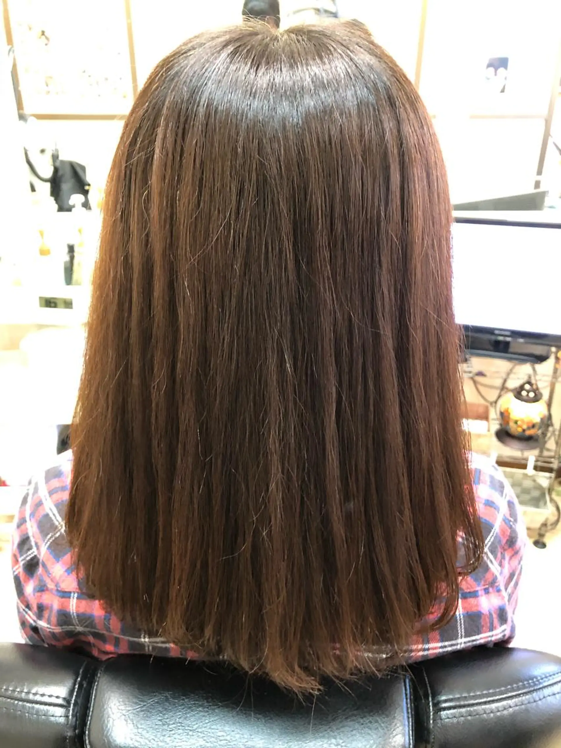 セミロング カラー 石塚 浩のヘアスタイル