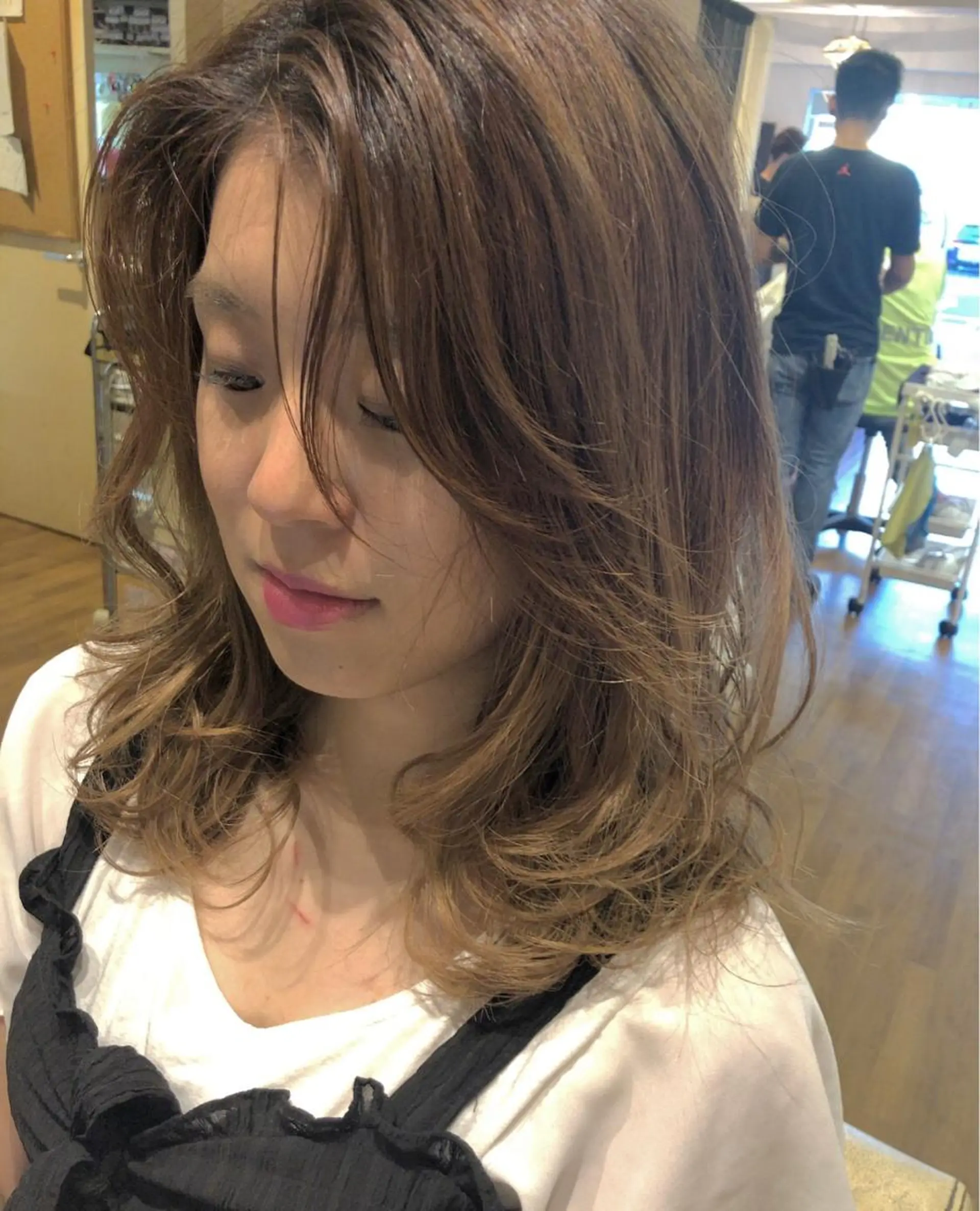 ミディアム スタイリスト 佑梨のヘアスタイル