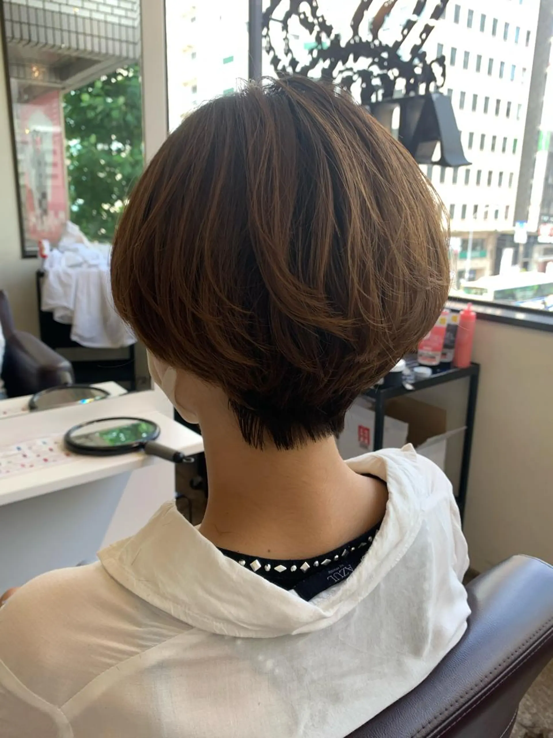 ショート カット ヘアカラー 小沼采唯👧🏼 海好きオヌちゃんのヘアスタイル