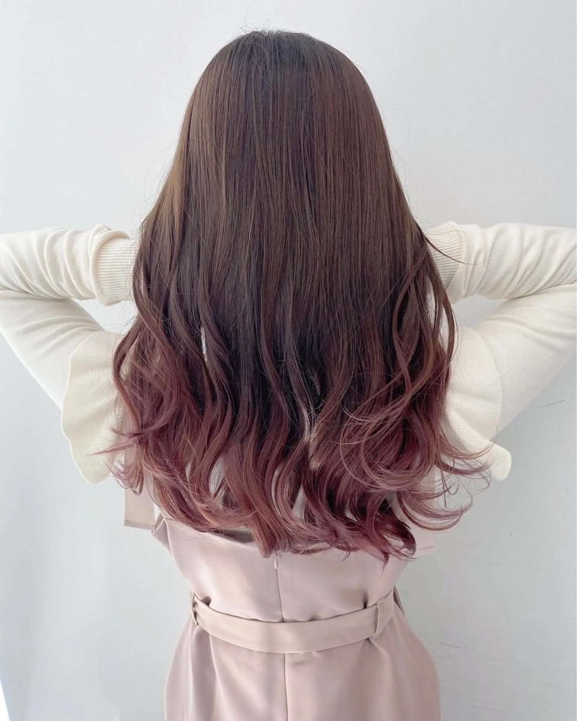 セミロング カラー パーマ ヘアアレンジ 【公式】amble luxe池袋東口🩷のヘアスタイル