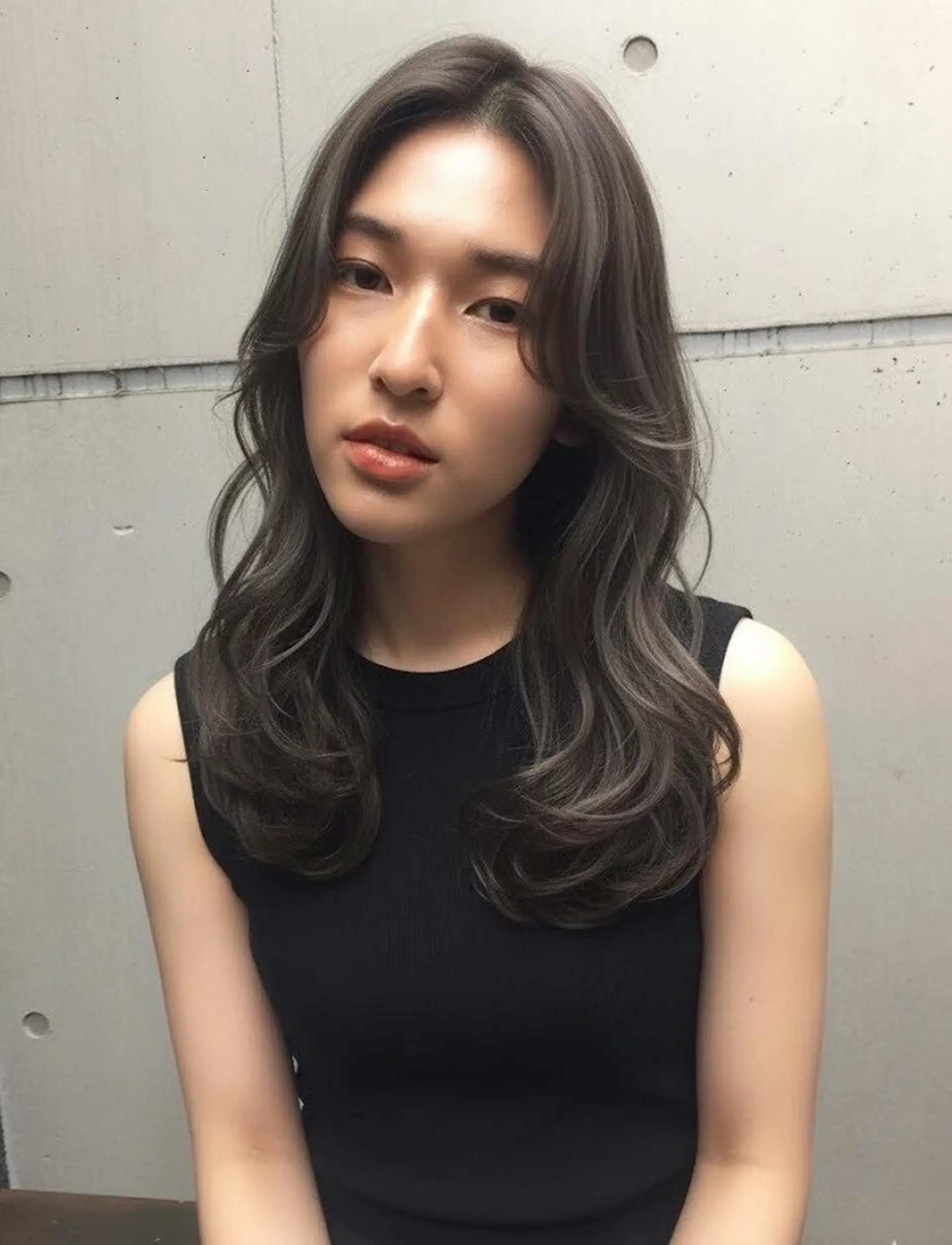 ロング 大塚 美緒のヘアスタイル