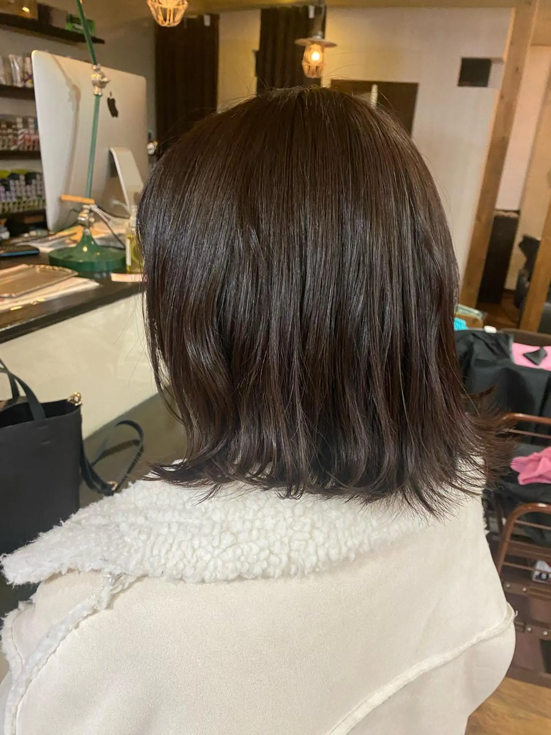 ミディアム 立野 希沙のヘアスタイル