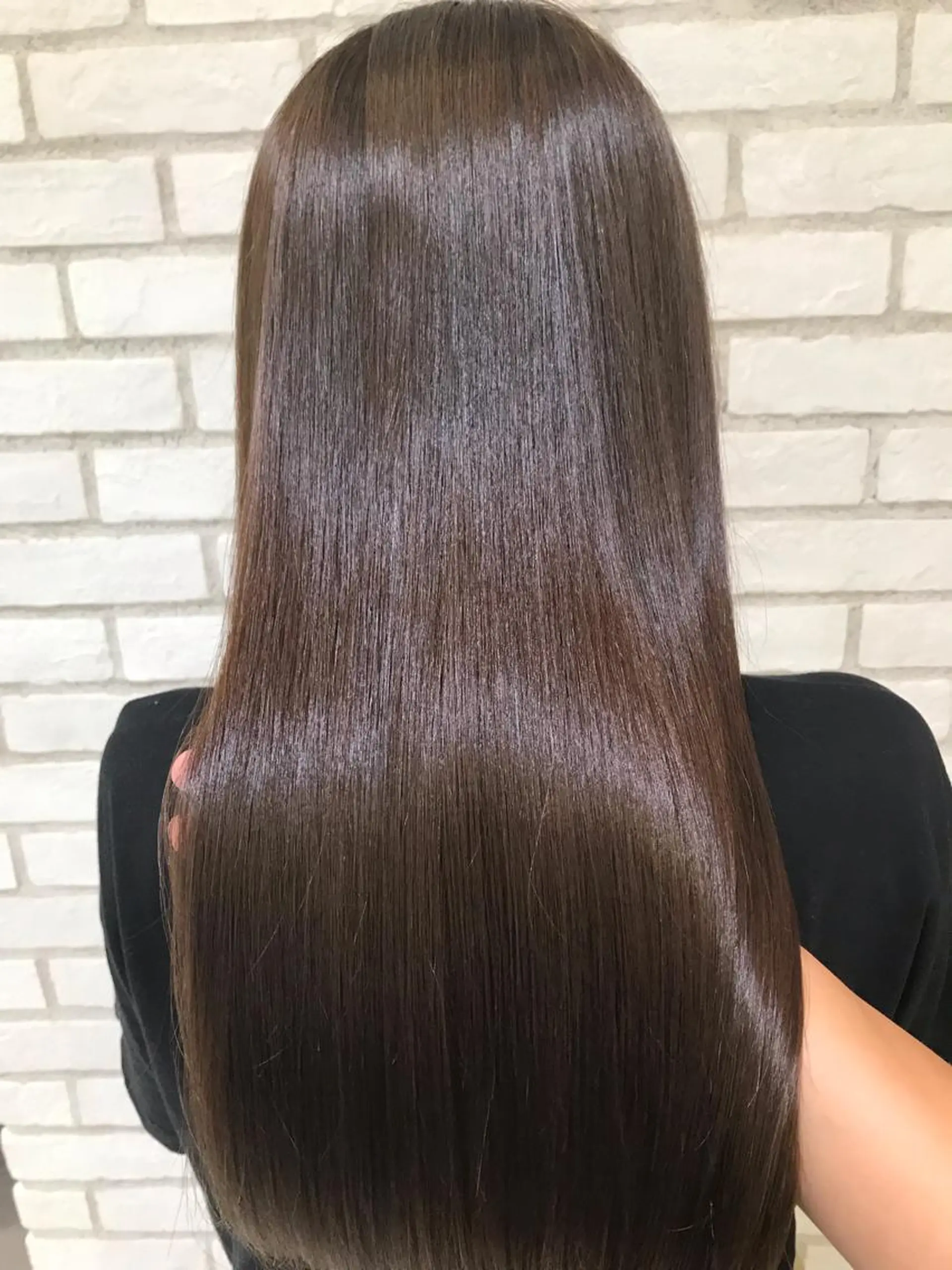 ロング トリートメント 酸熱トリートメント カット ヘアカラー トリートメント 米良 志織のヘアスタイル