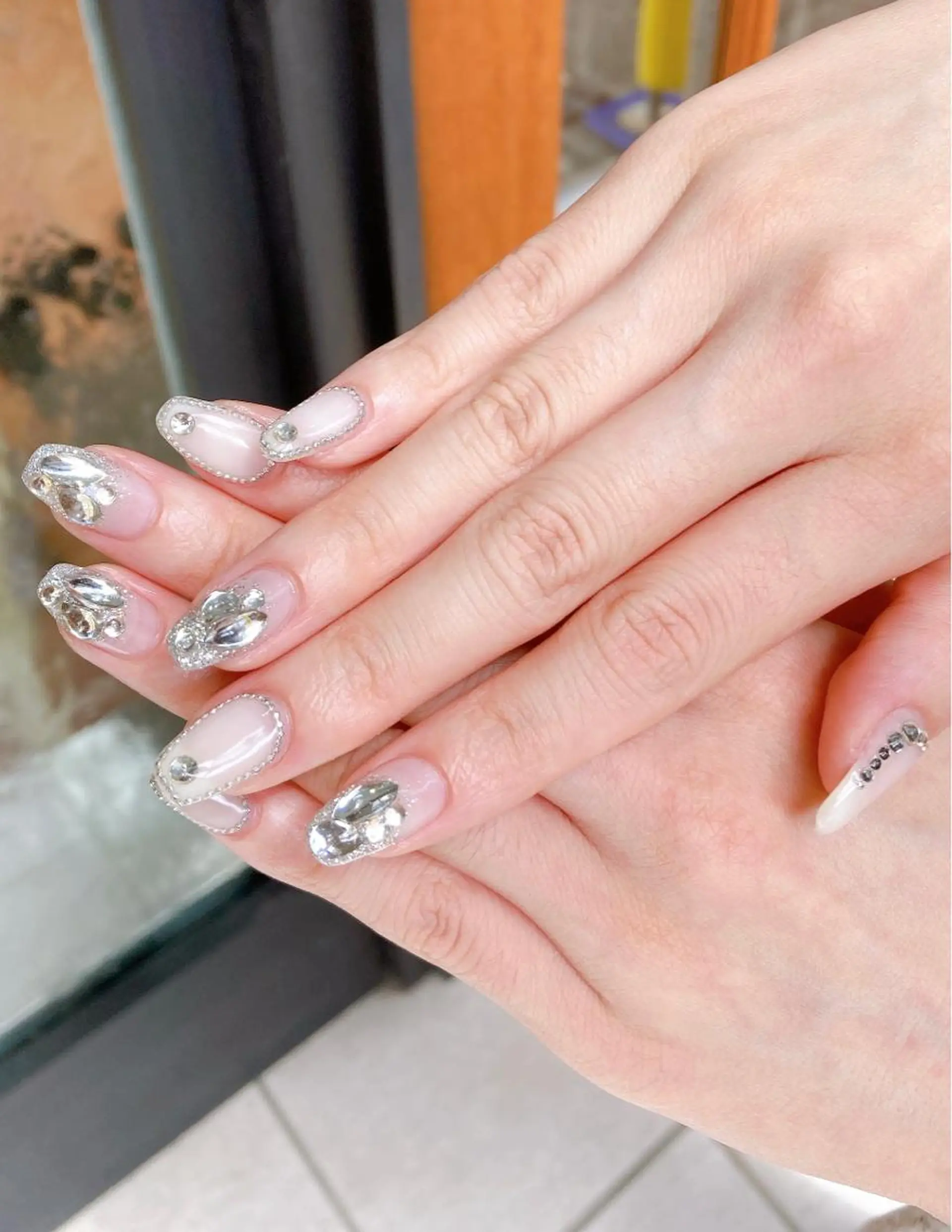 ネイル ハンドネイル Nest 平出のネイルデザイン