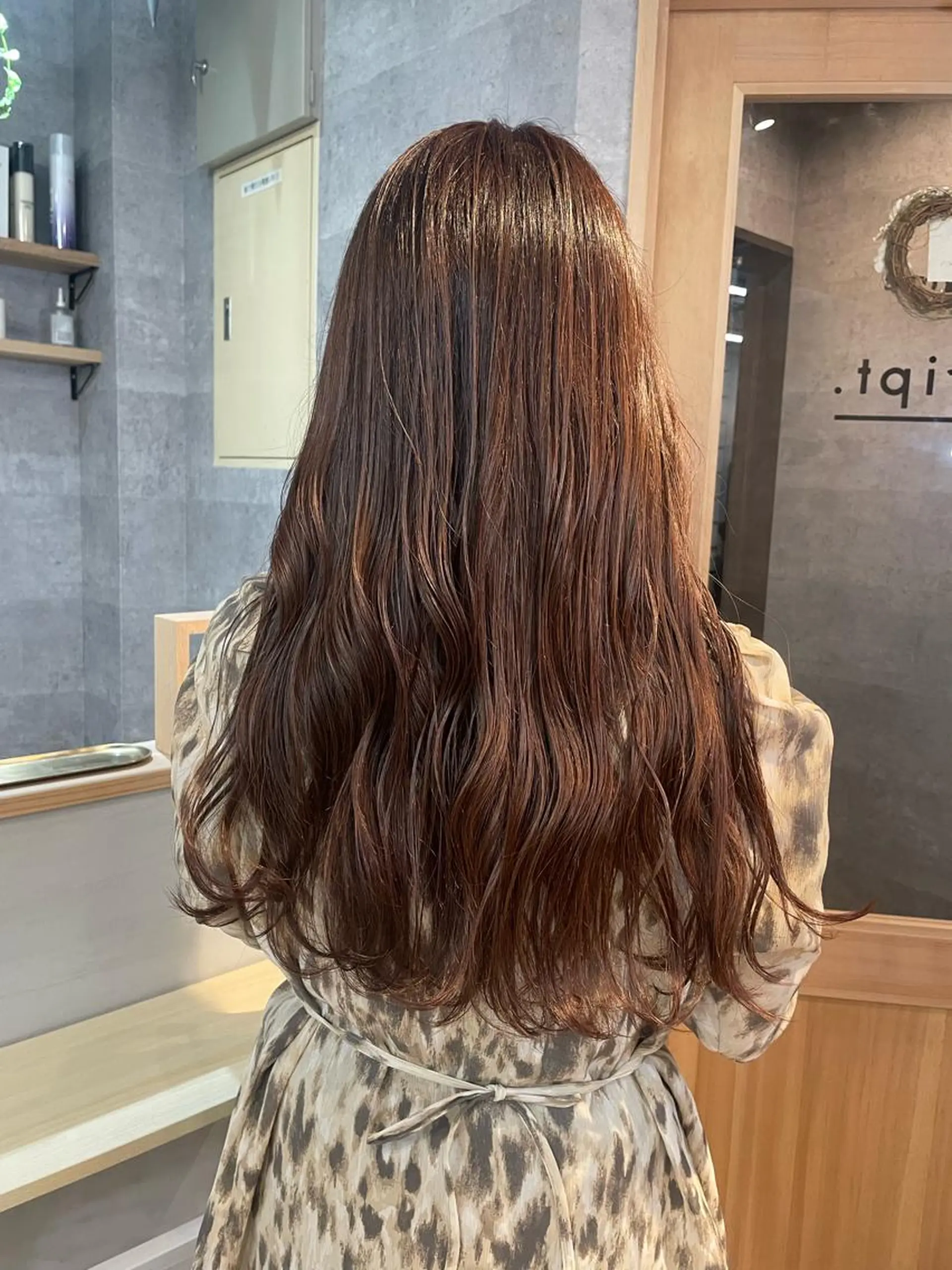 ロング カラー パープルカラー カット ヘアカラー トリートメント ヘッドスパ 艶髪 🌸木下なつみのヘアスタイル