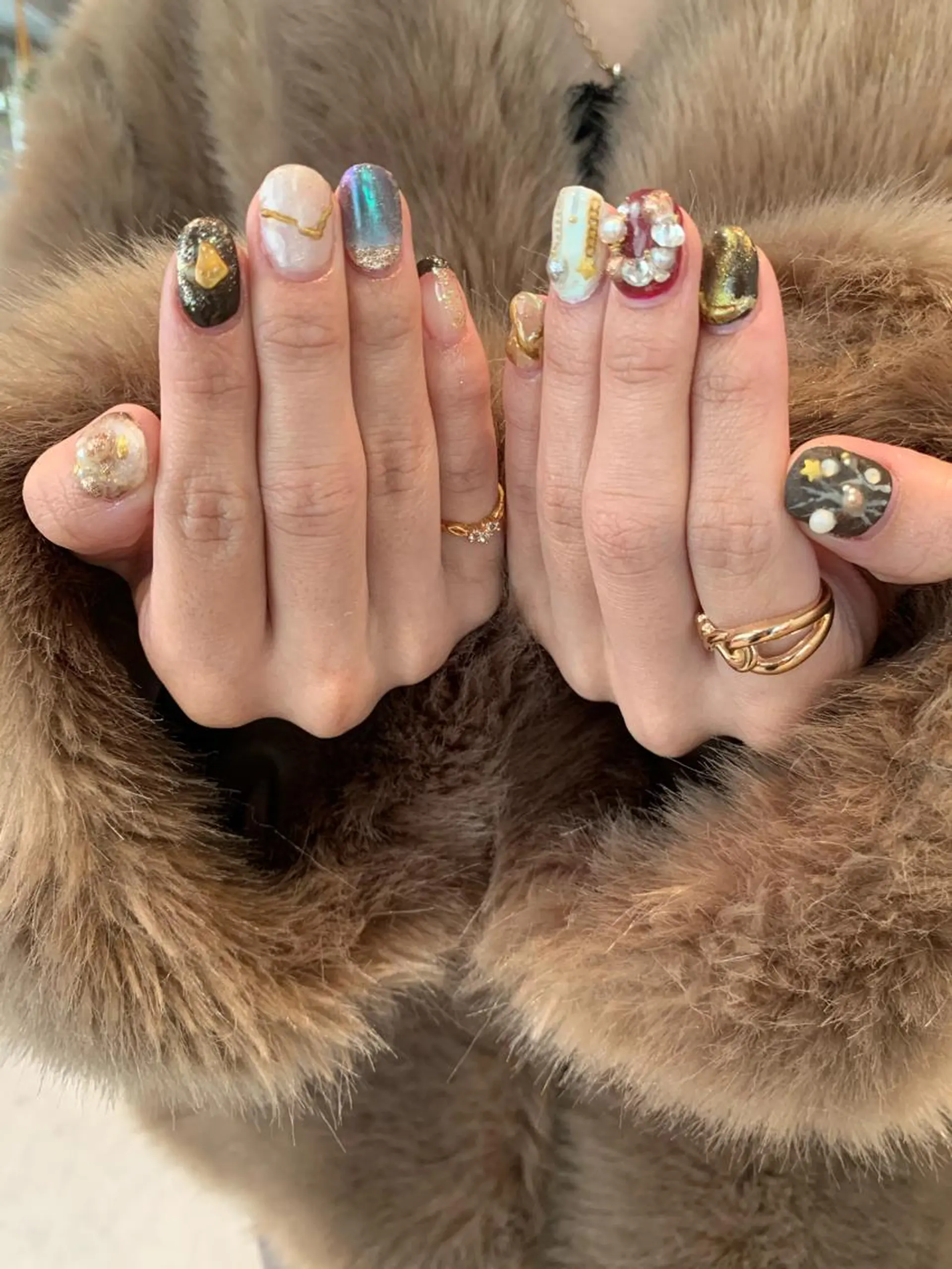 ネイル AO所属・RISAKO 艶髪モテヘア🎀府中のヘアスタイル