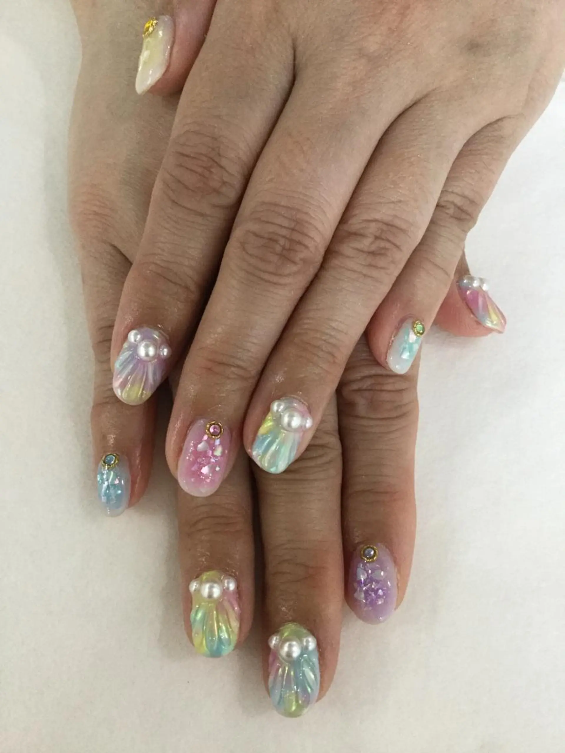 ネイル ハンドネイル 💎🐰 saki. m 🐰💎のネイルデザイン