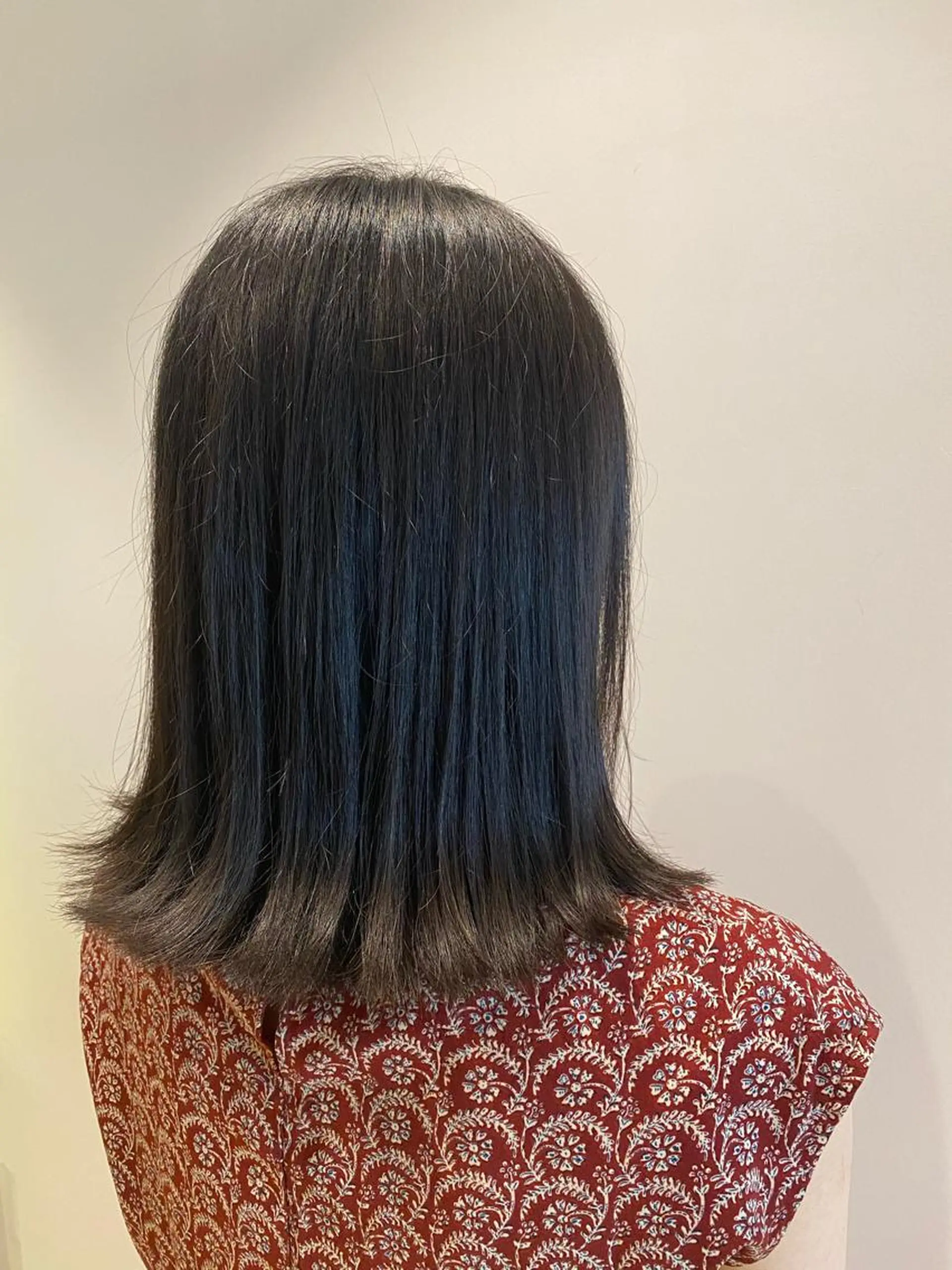 ミディアム 外ハネヘア 艶髪🌿美髪 大塚礼乃【西荻窪】のヘアスタイル