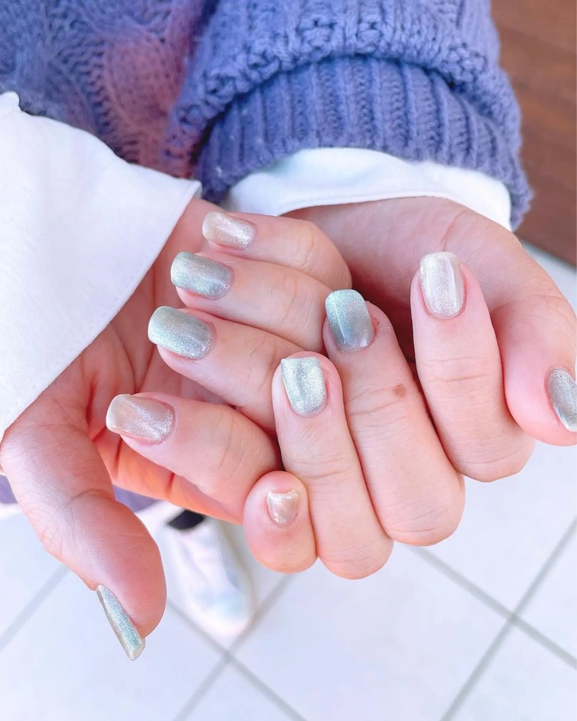 ネイル ジェルネイル マグネットネイル ハンドネイル ハンドケア Lilly Co.のネイルデザイン