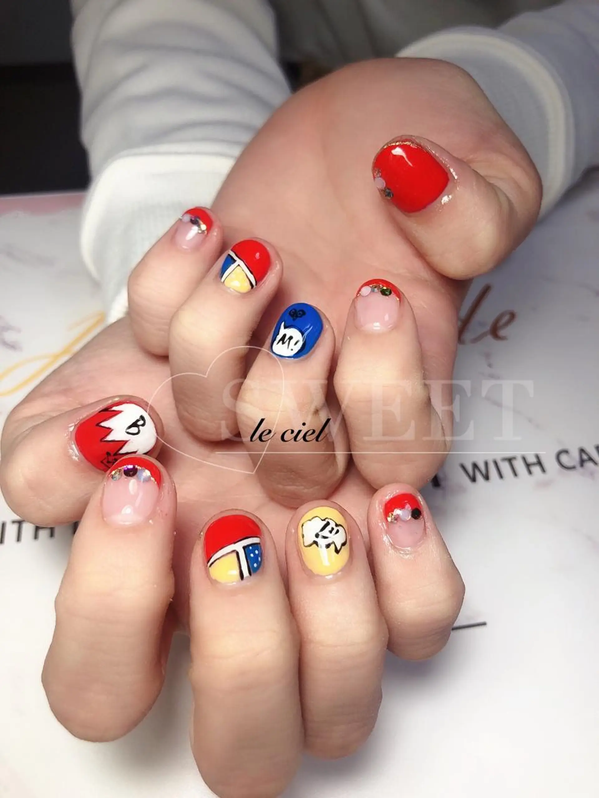 ネイル ハンドネイル Naka Rieのネイルデザイン