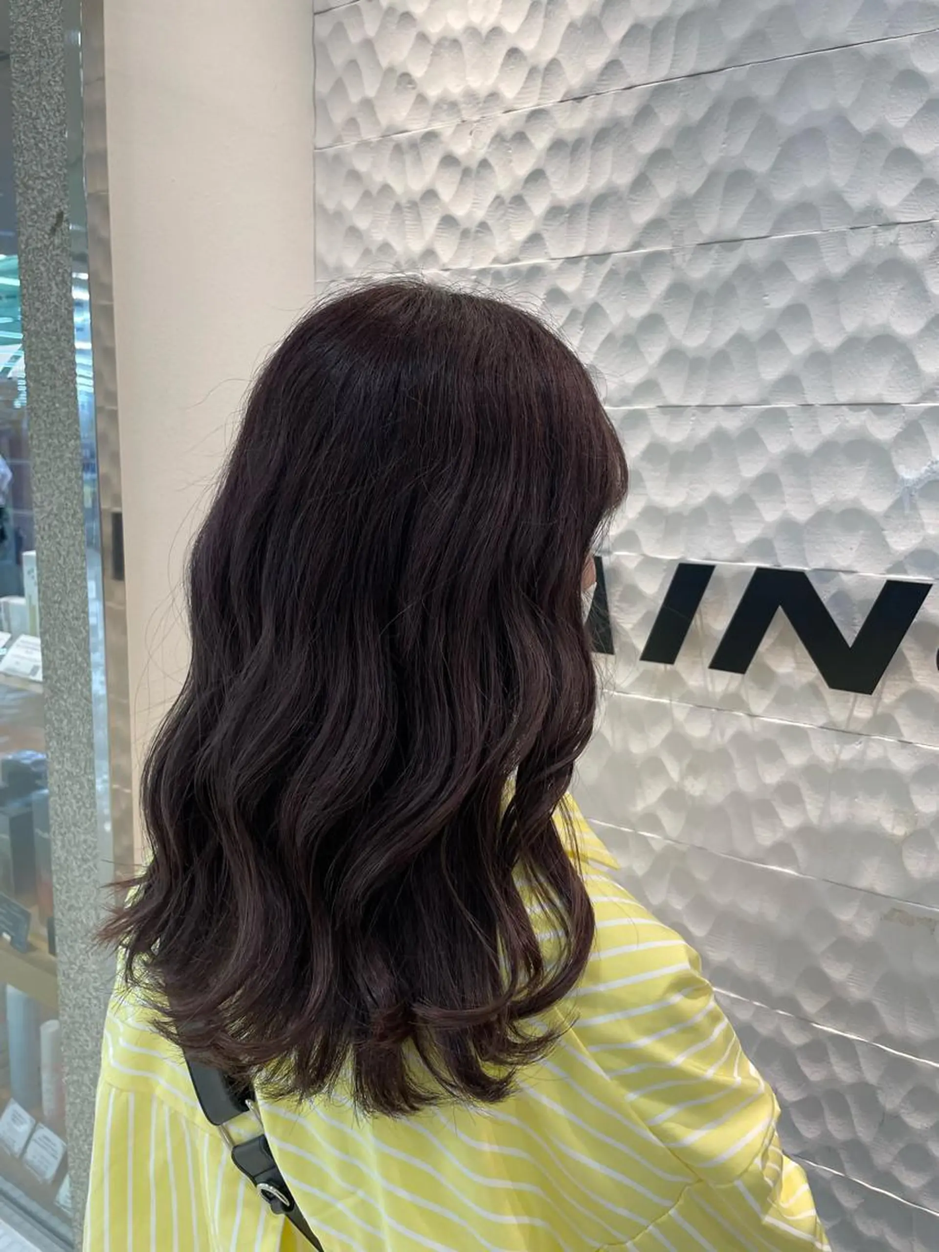 セミロング カラー KAINOプラットプラット店所属・Chieri🍒 KAINOプラット店のマツエク・マツパデザイン