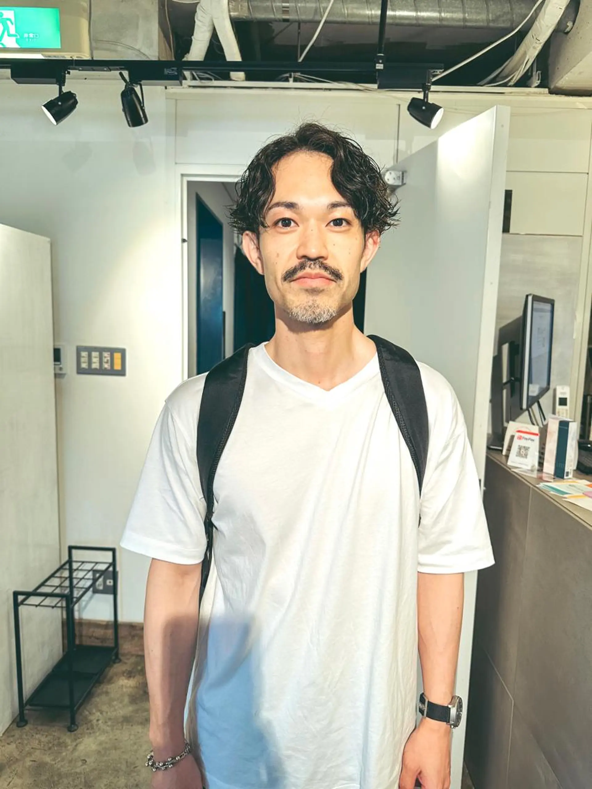 メンズ メンズパーマ メンズツイストパーマ 波巻きパーマ ツイストパーマ 骨格補正施術/メンズ 専門美容師/YUYAのヘアスタイル