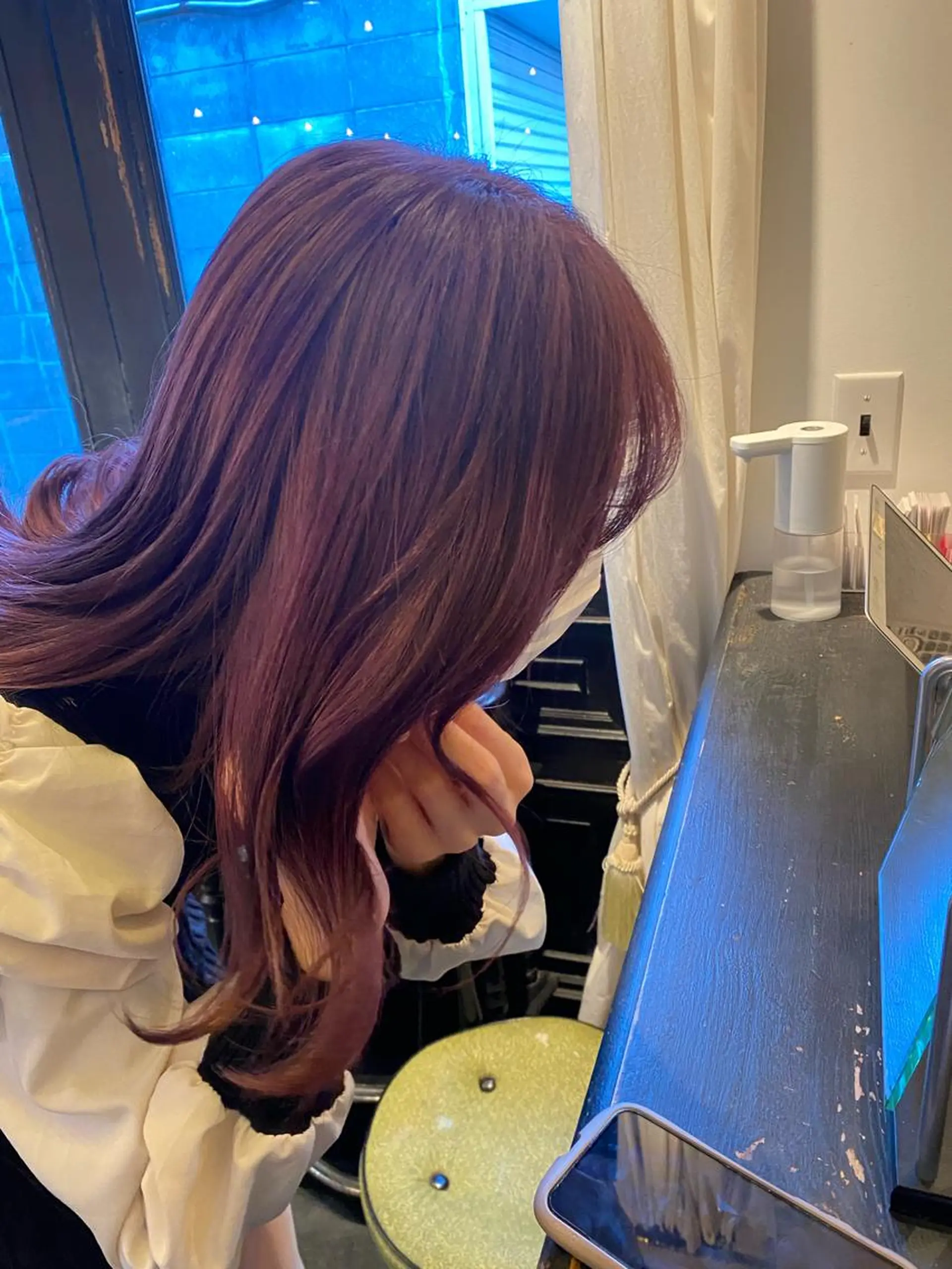 ミディアム カラー ピンクカラー バイオレットカラー NATSUKI😸 ‪✂︎‬南森町美容室のヘアスタイル