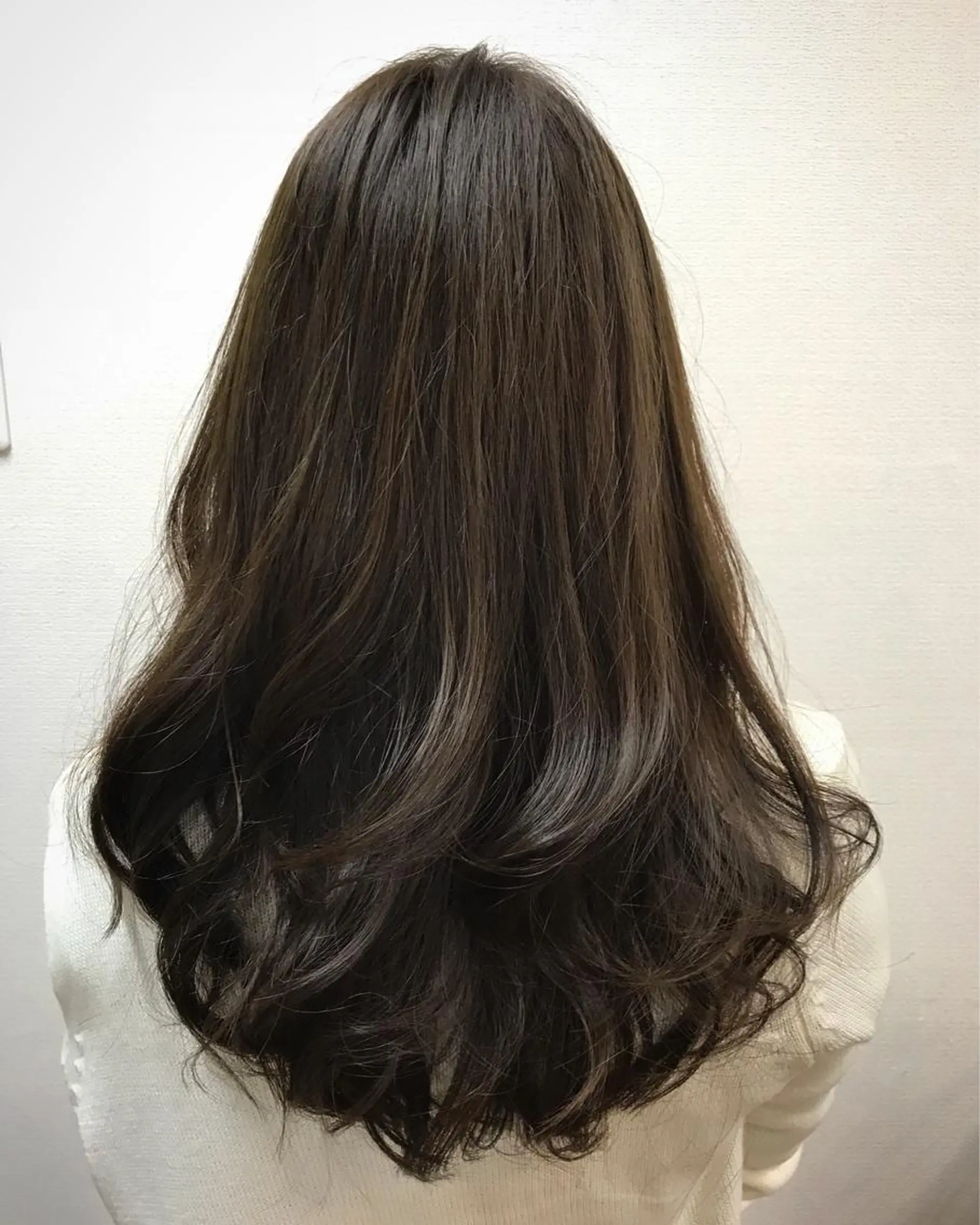 ロング カラー カット ヘアカラー トリートメント 吉森 満俊のヘアスタイル