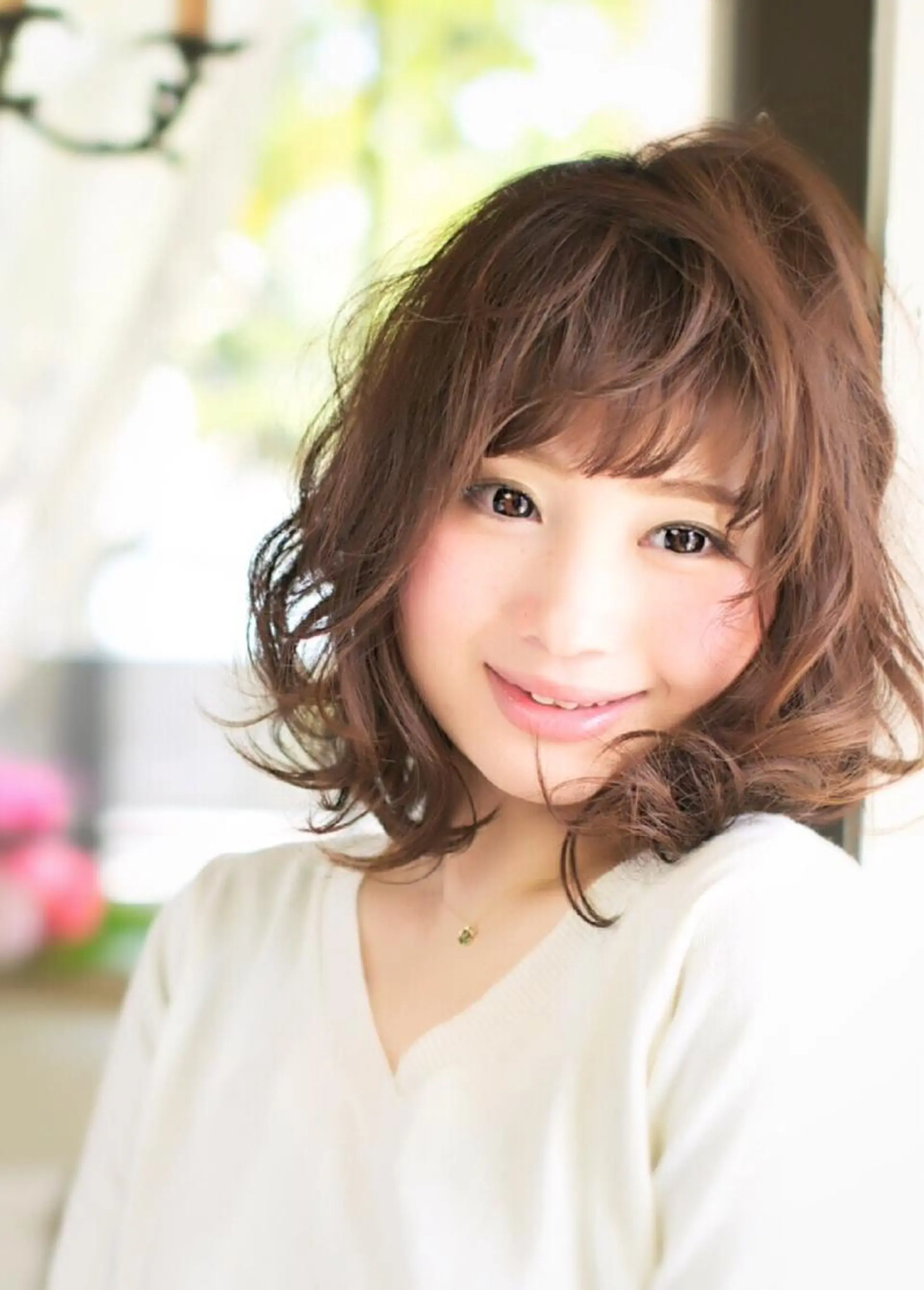 ショート ミディアム カラー パーマ Euphoria 【ユーフォリア】のヘアスタイル