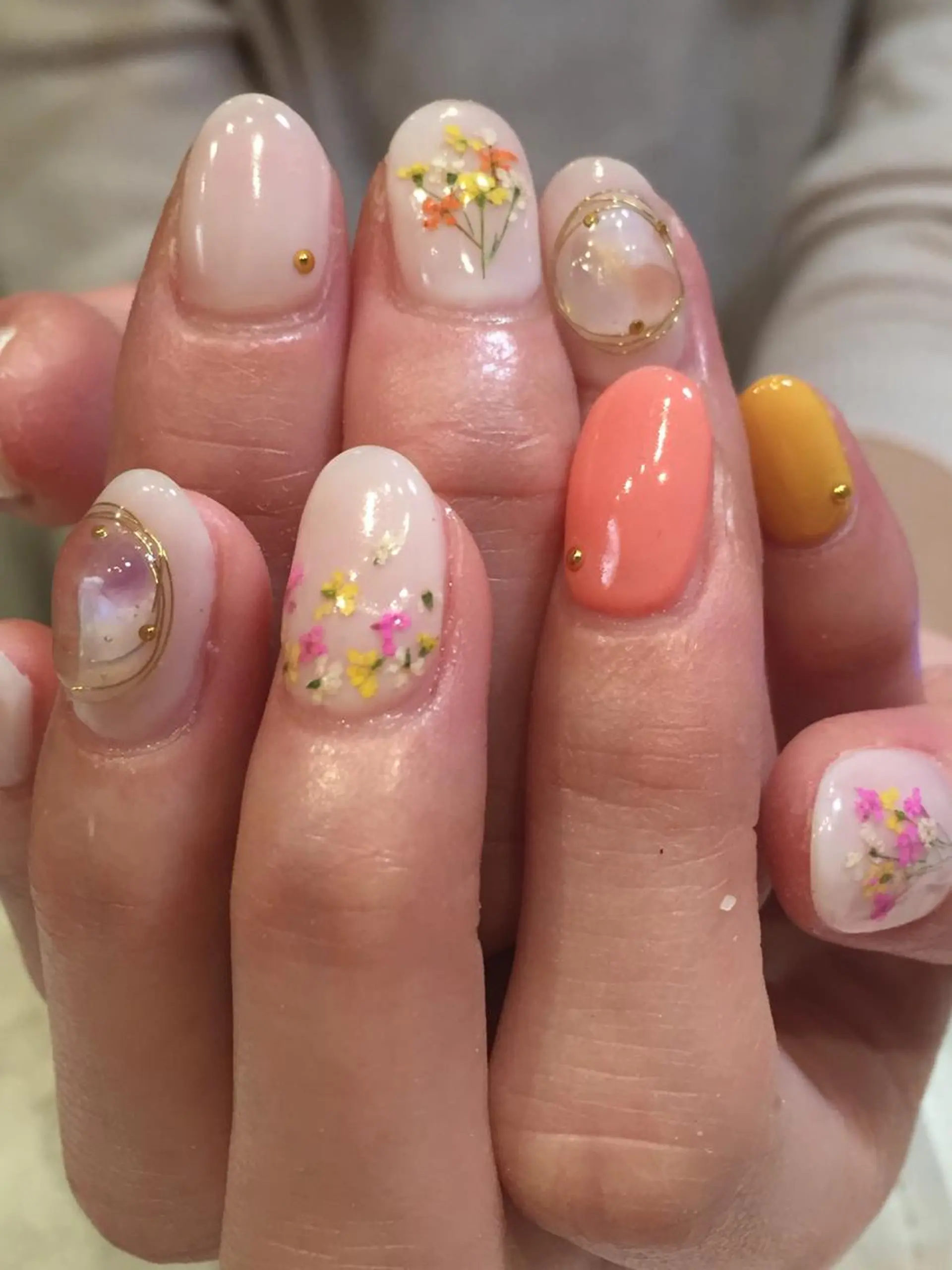 ネイル Nest 三田のマツエク・マツパデザイン