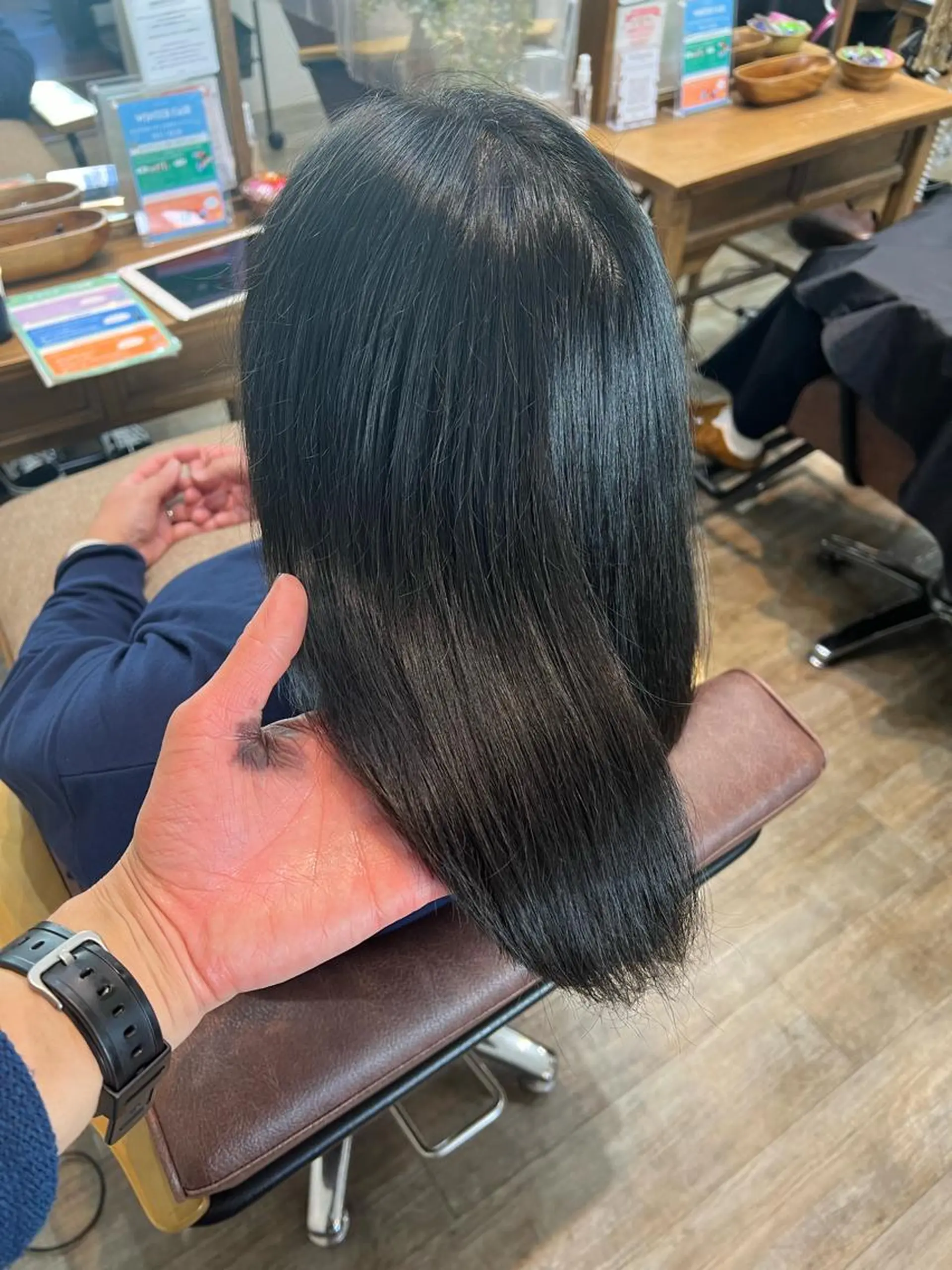 ミディアム カラー 髪質改善 トリートメント カット ヘアカラー トリートメント ブリーチ/髪質改善/ レイヤー/YUTO‎のヘアスタイル