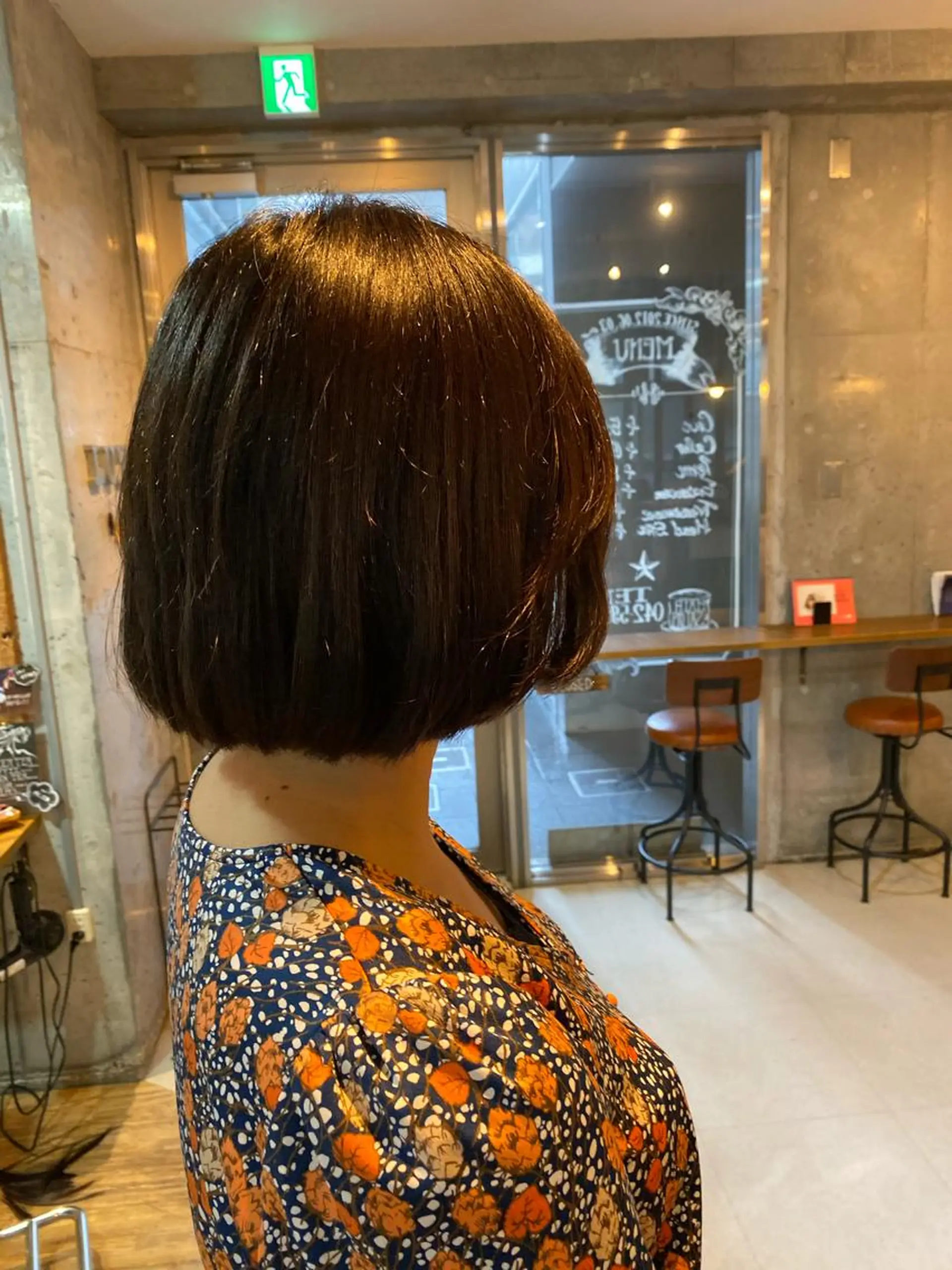 ショート カラー ショートボブ シールエクステ ハンサムショート ボブ エクステ シールエクステ 🪽CHIAKIのヘアスタイル