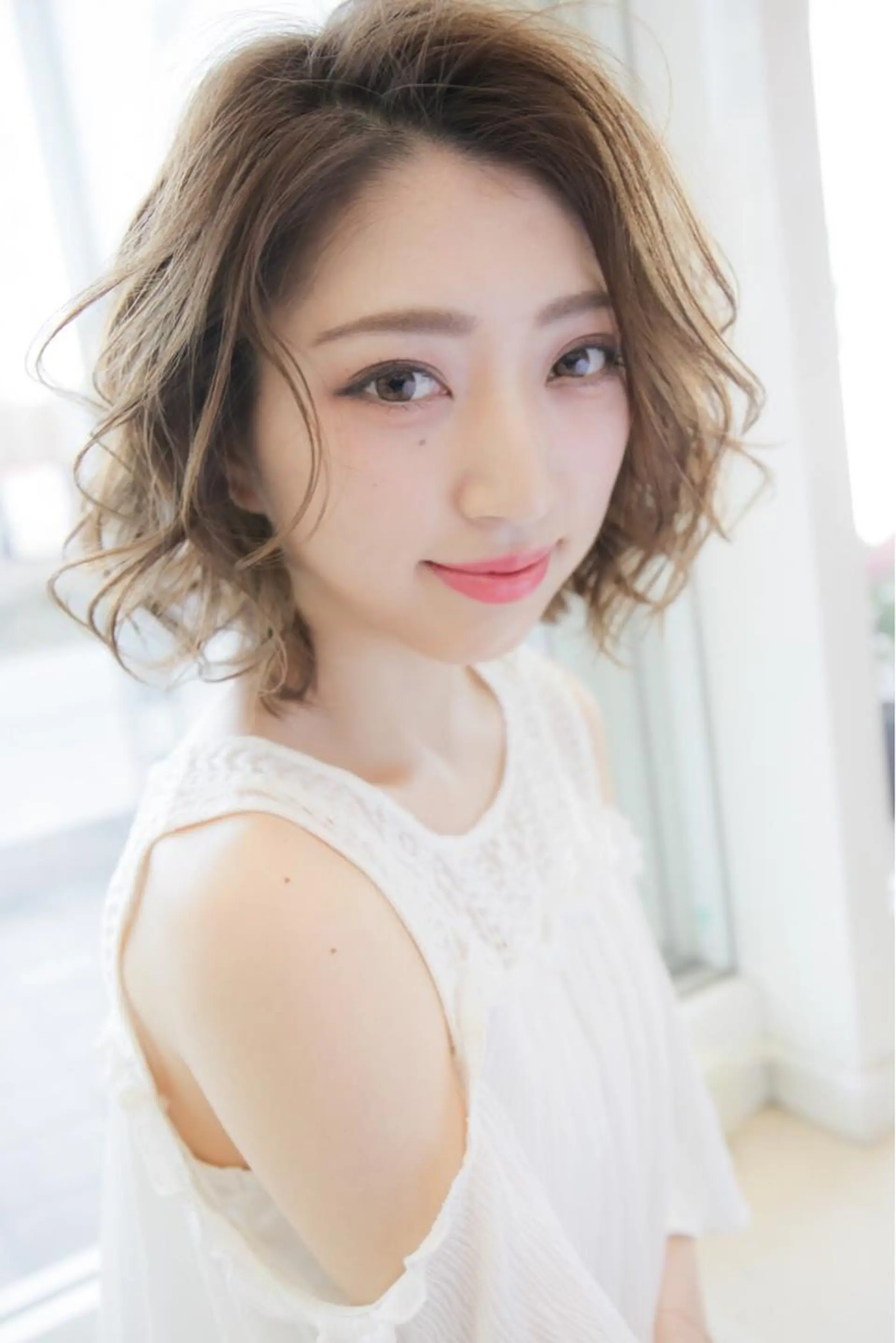 ミディアム カラー パーマ 加藤 茂之のヘアスタイル