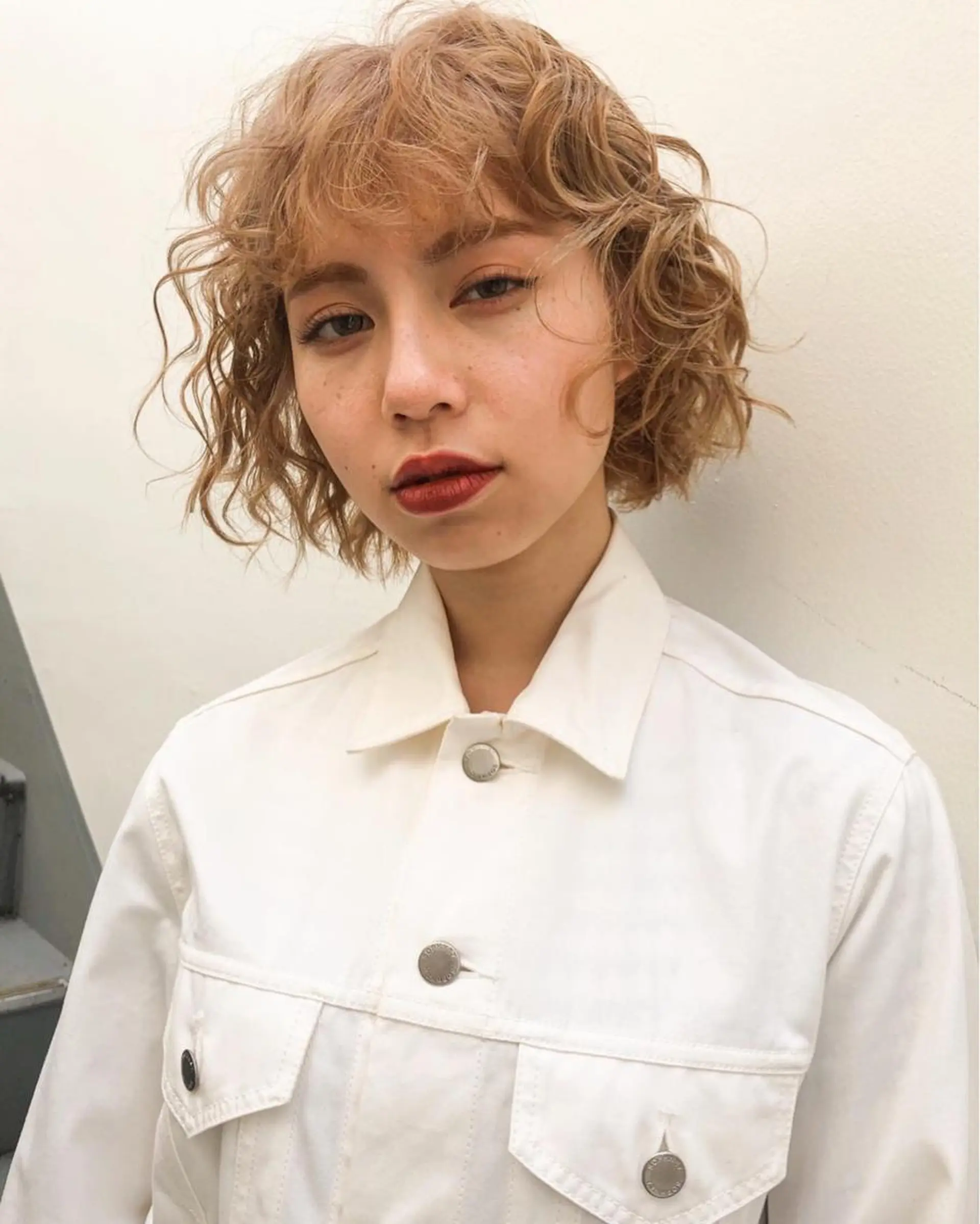 ショート カラー ベージュカラー ボブ ヘアカラー トリートメント 村上雅人 ナチュラルモードのヘアスタイル