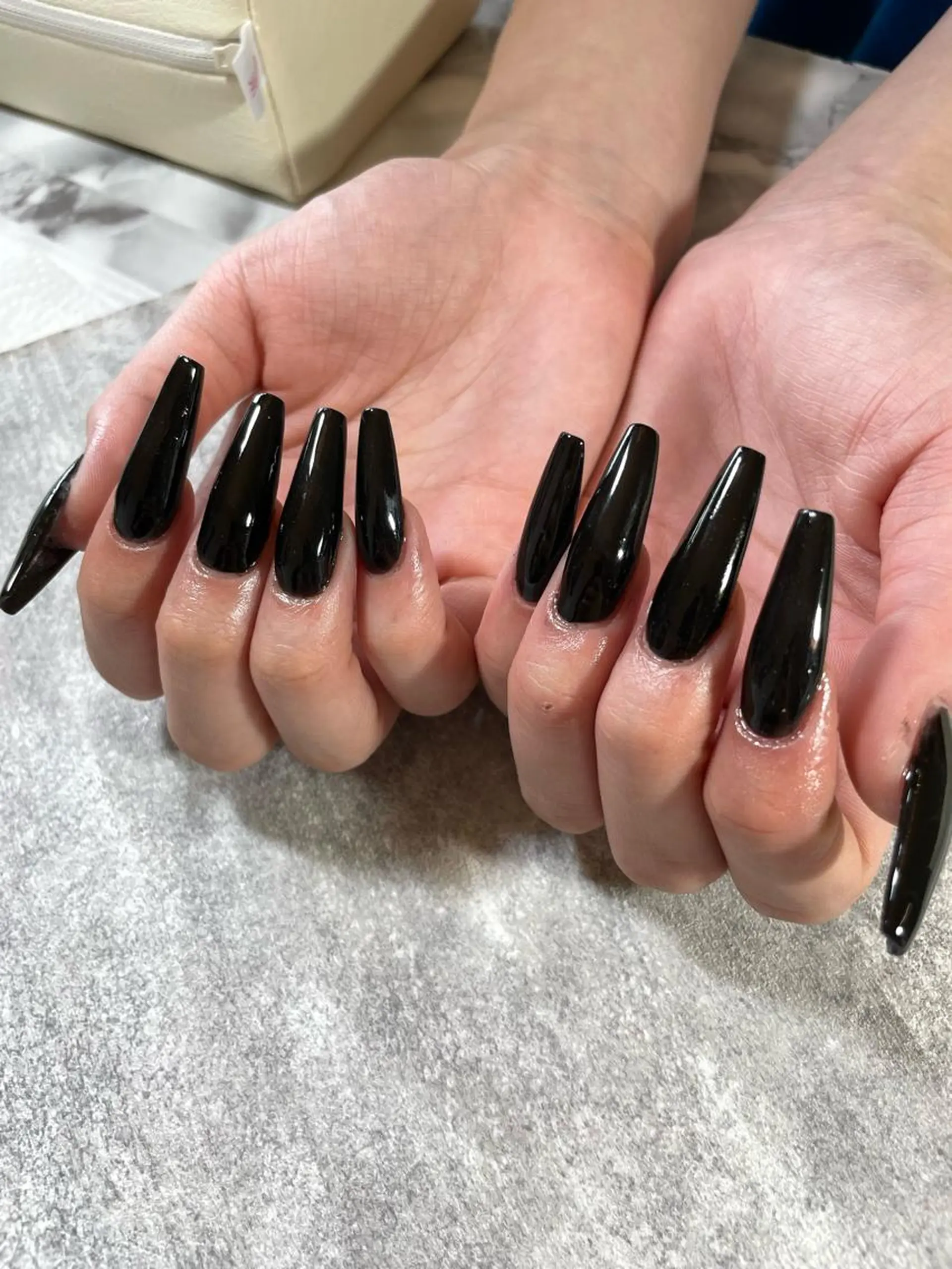 ネイル ワンカラーネイル スカルプネイル 蓑原 佳央里のネイルデザイン