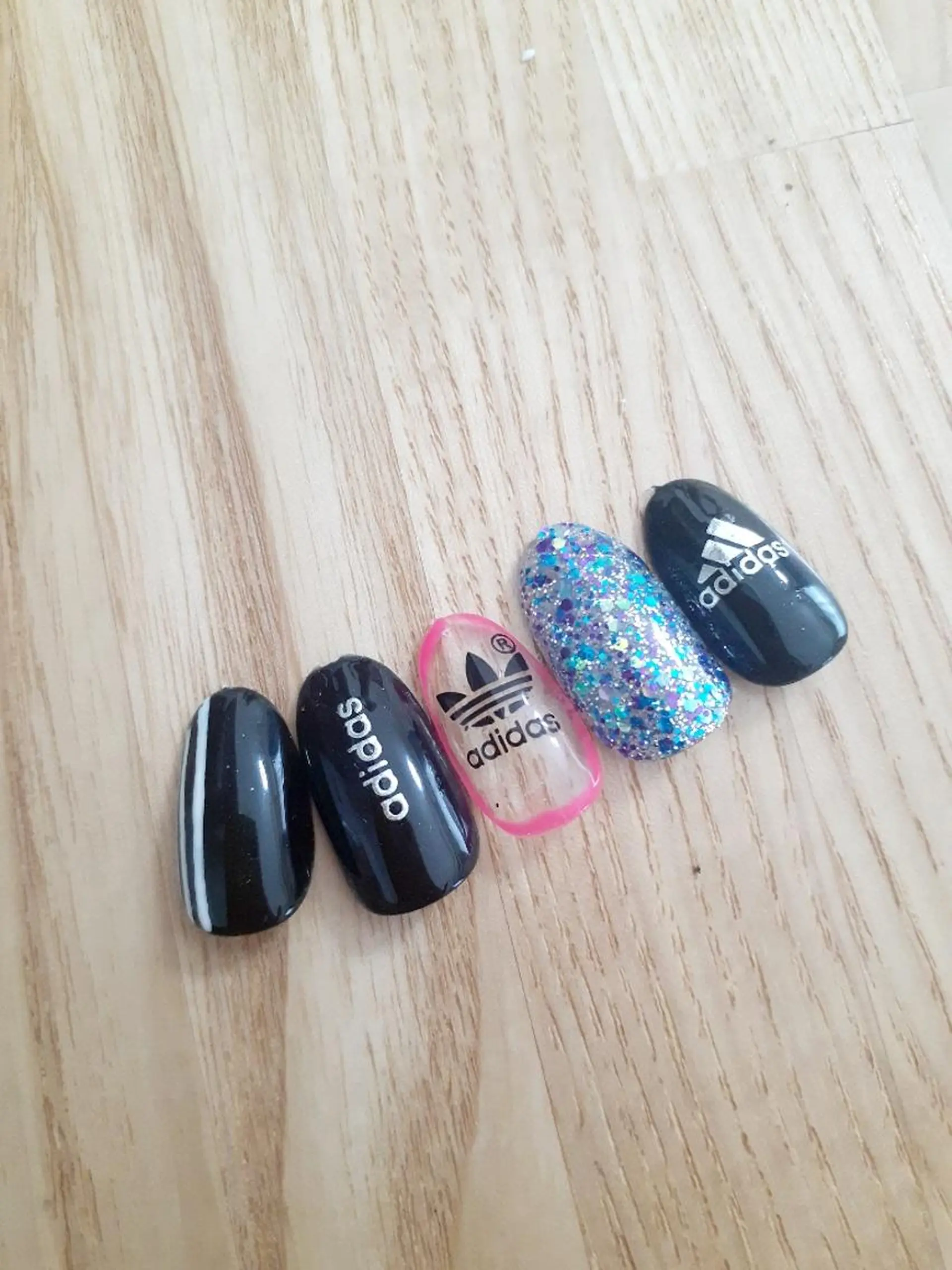 ネイル ハンドネイル 鈴木 憂維のネイルデザイン